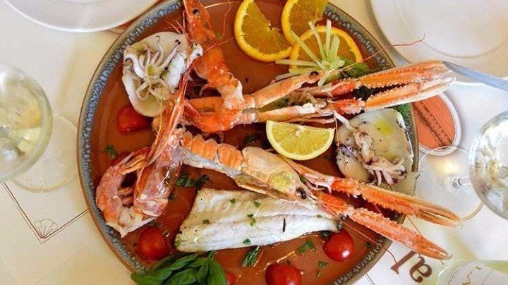 Il Locale Forte Dei Marmi Ristorante Pizzeria Al Bocconcino