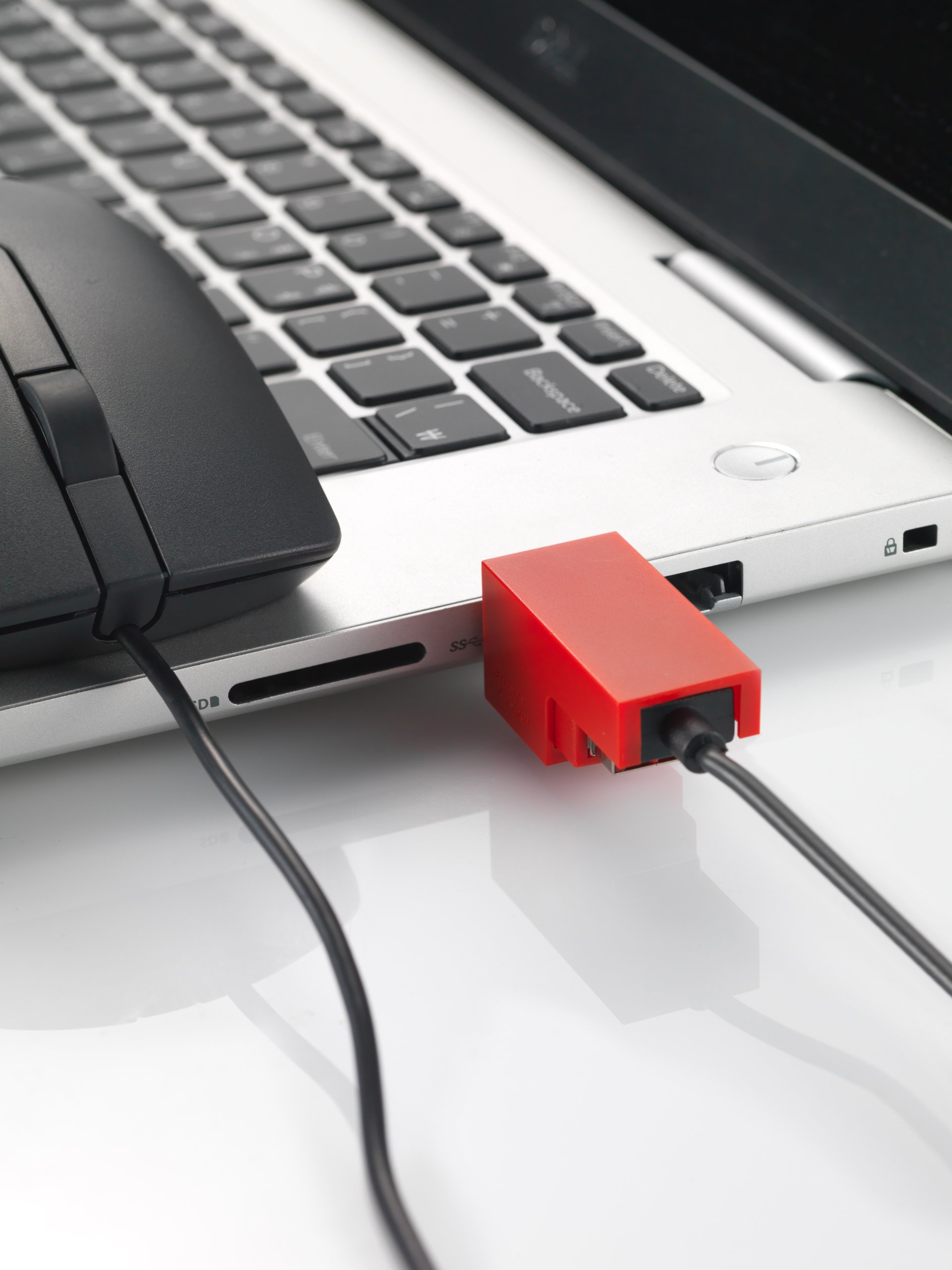 USB port and cable security