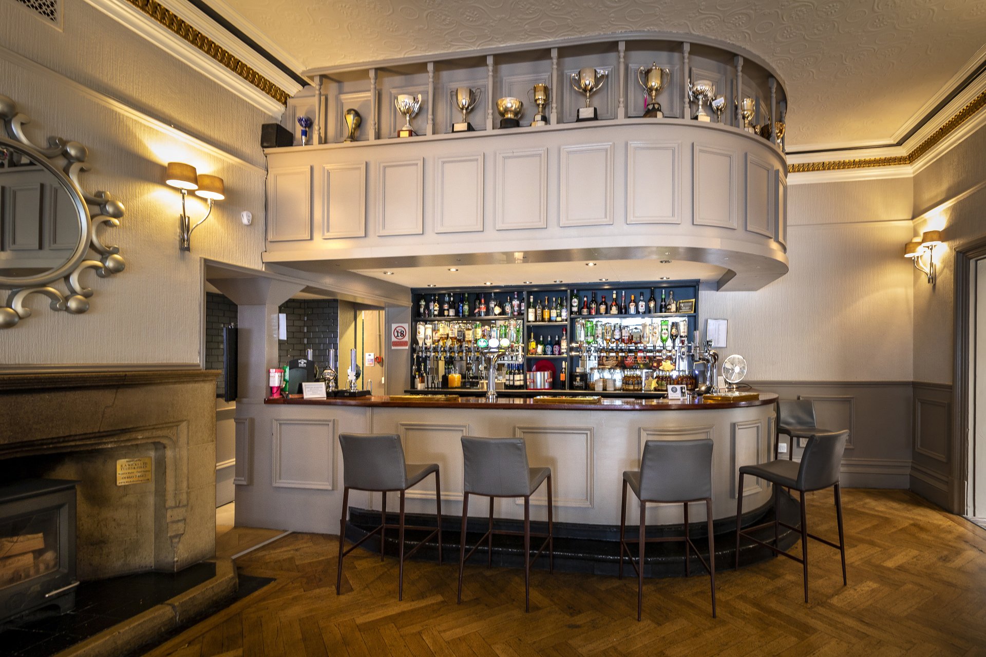 Lunch venue in Somerset Restaurant venue in Somerset, Dining in