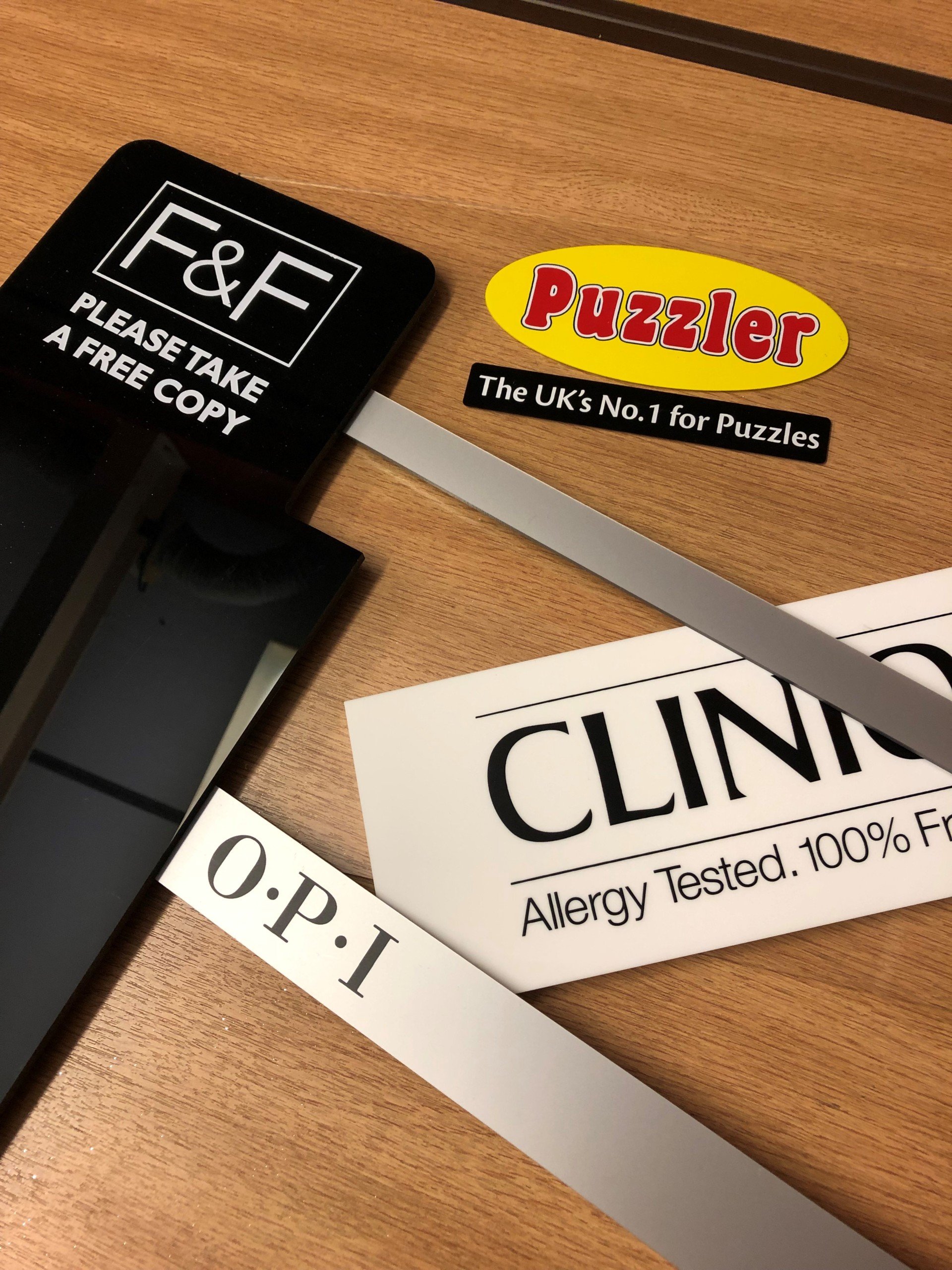 Silkscreen printers Rayleigh Silkscreen Services