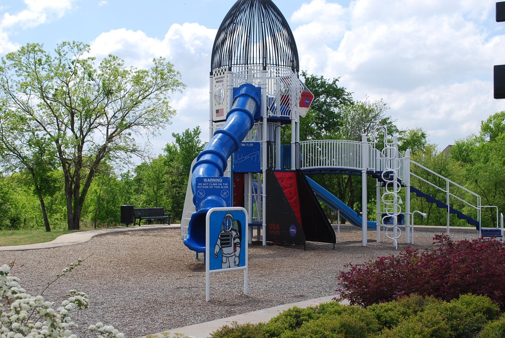 webuildfun turnkey commercial playgrounds solutions