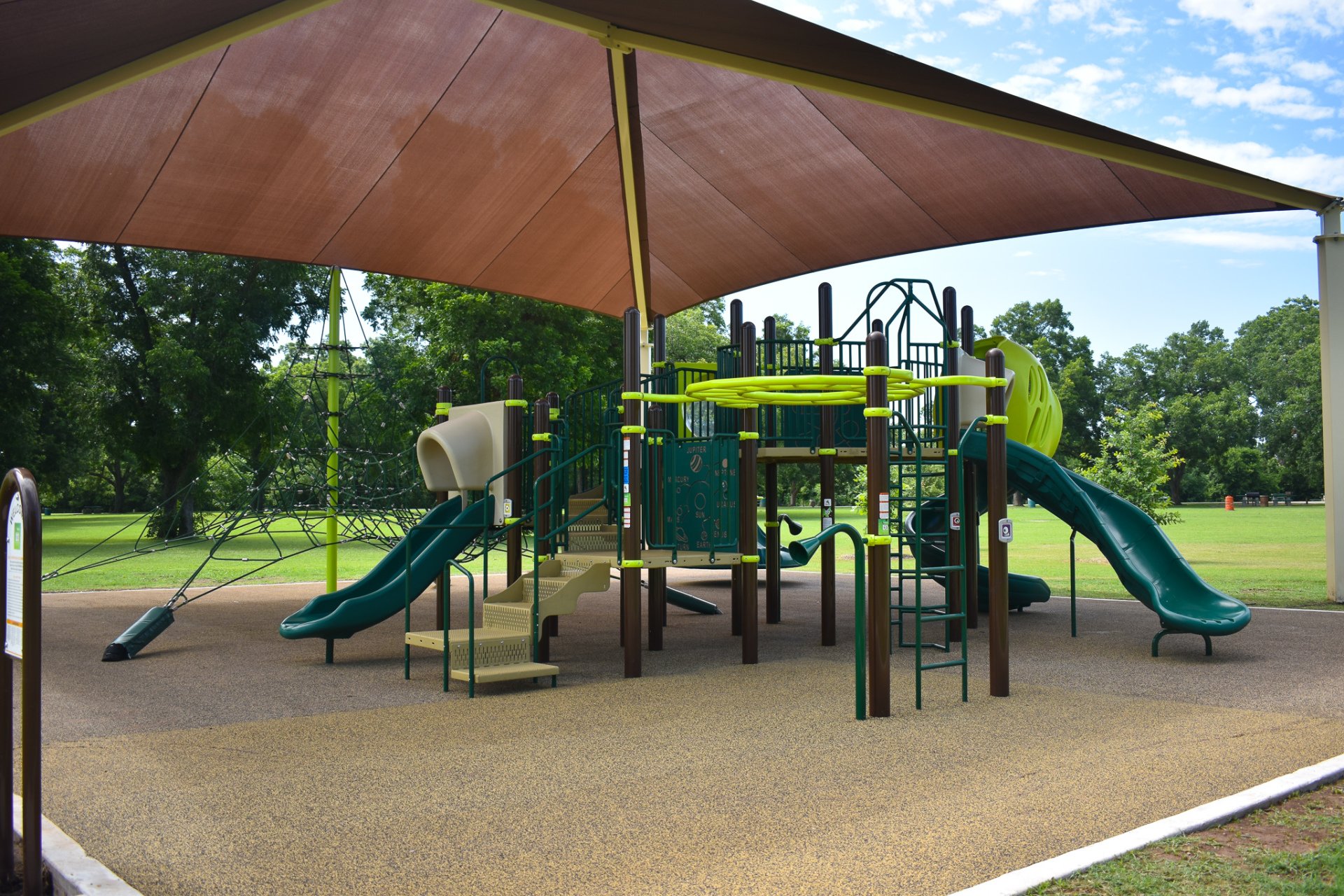 webuildfun turnkey commercial playgrounds solutions