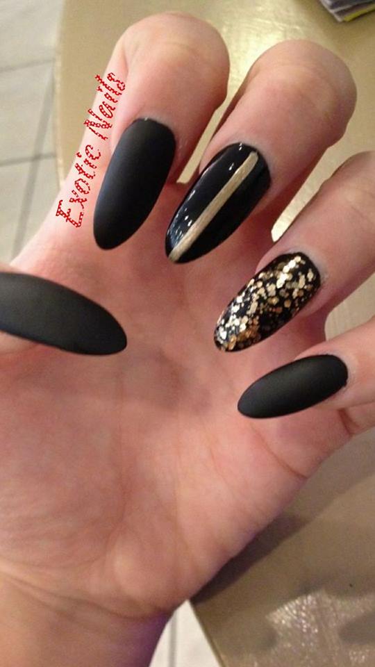 Comprehensive Nail Art and Treatments