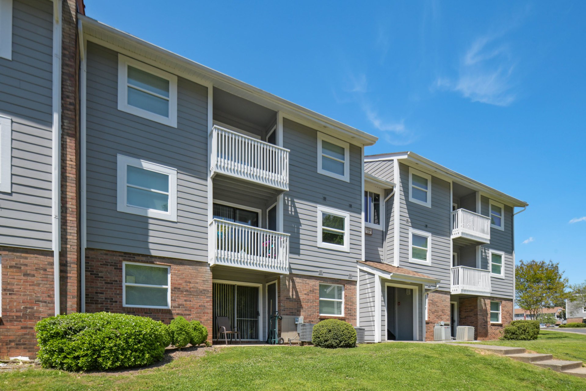 Home Woodfield Gardens