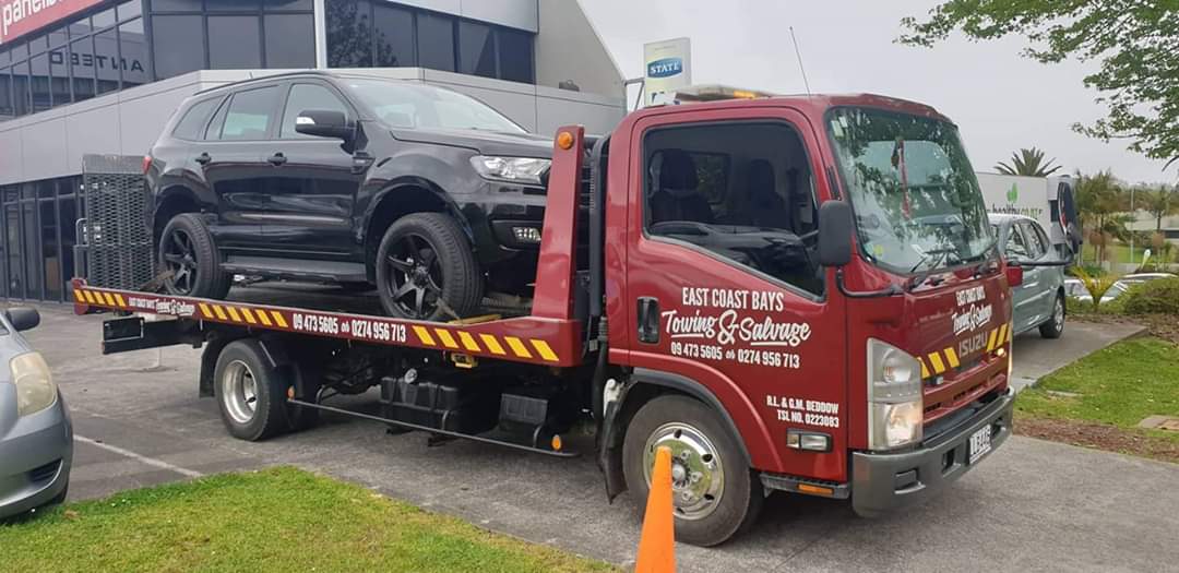 Towing Services Auckland East Coast Bays Towing and Salvage