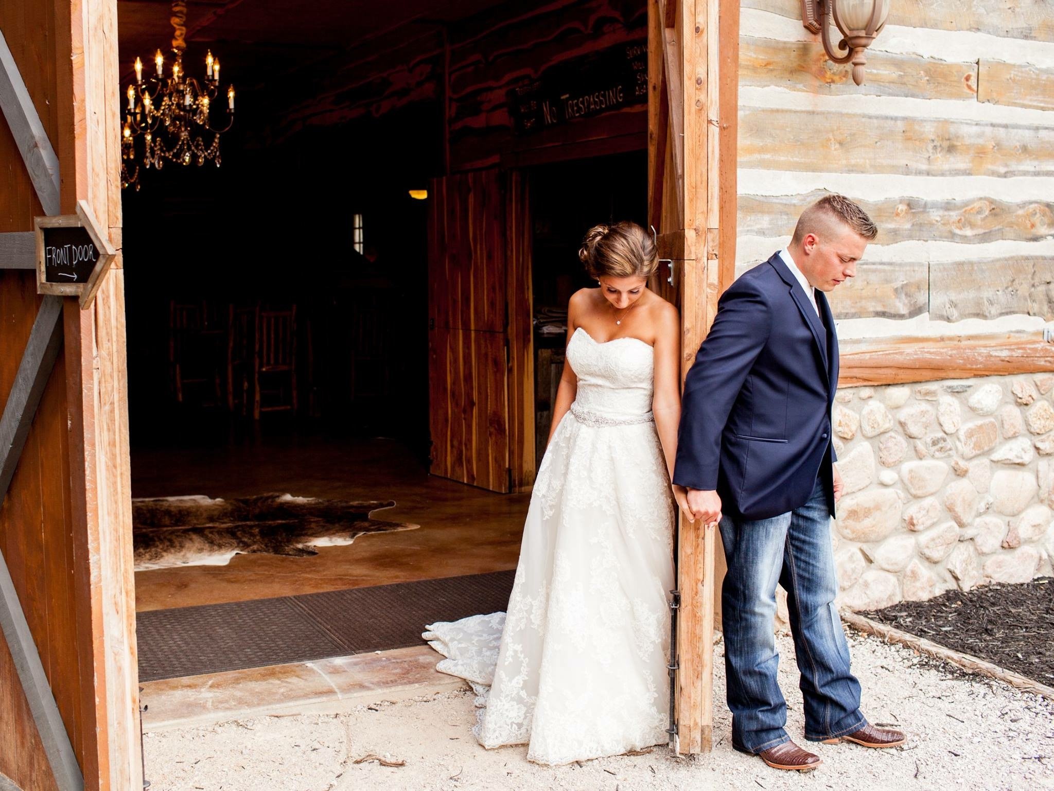 Dockal and Simmons | Twisted Ranch Weddings | Austin Dockal and Simmons | Twisted Ranch Weddings | Austin