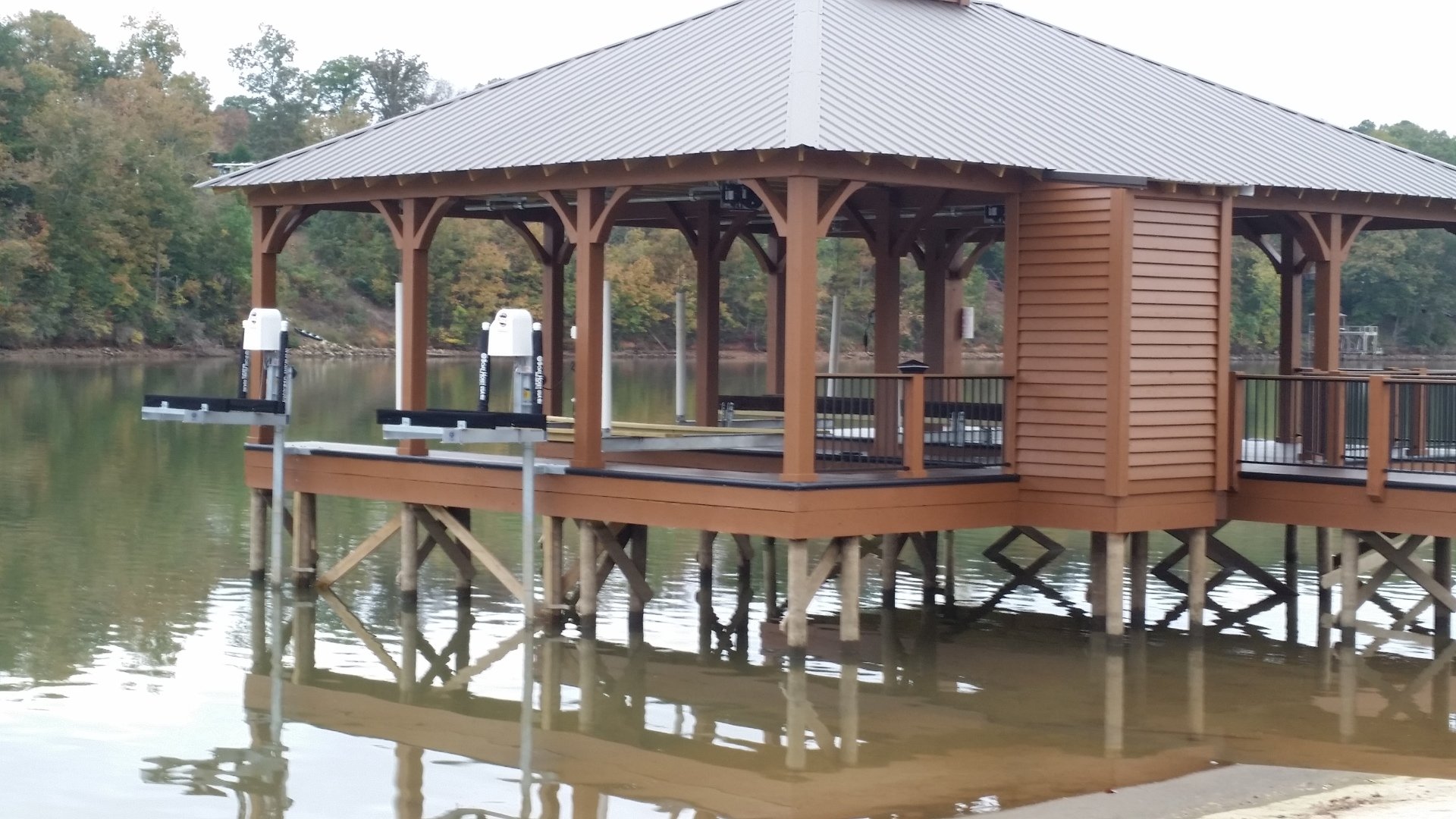Custom Docks custom decks Alabama