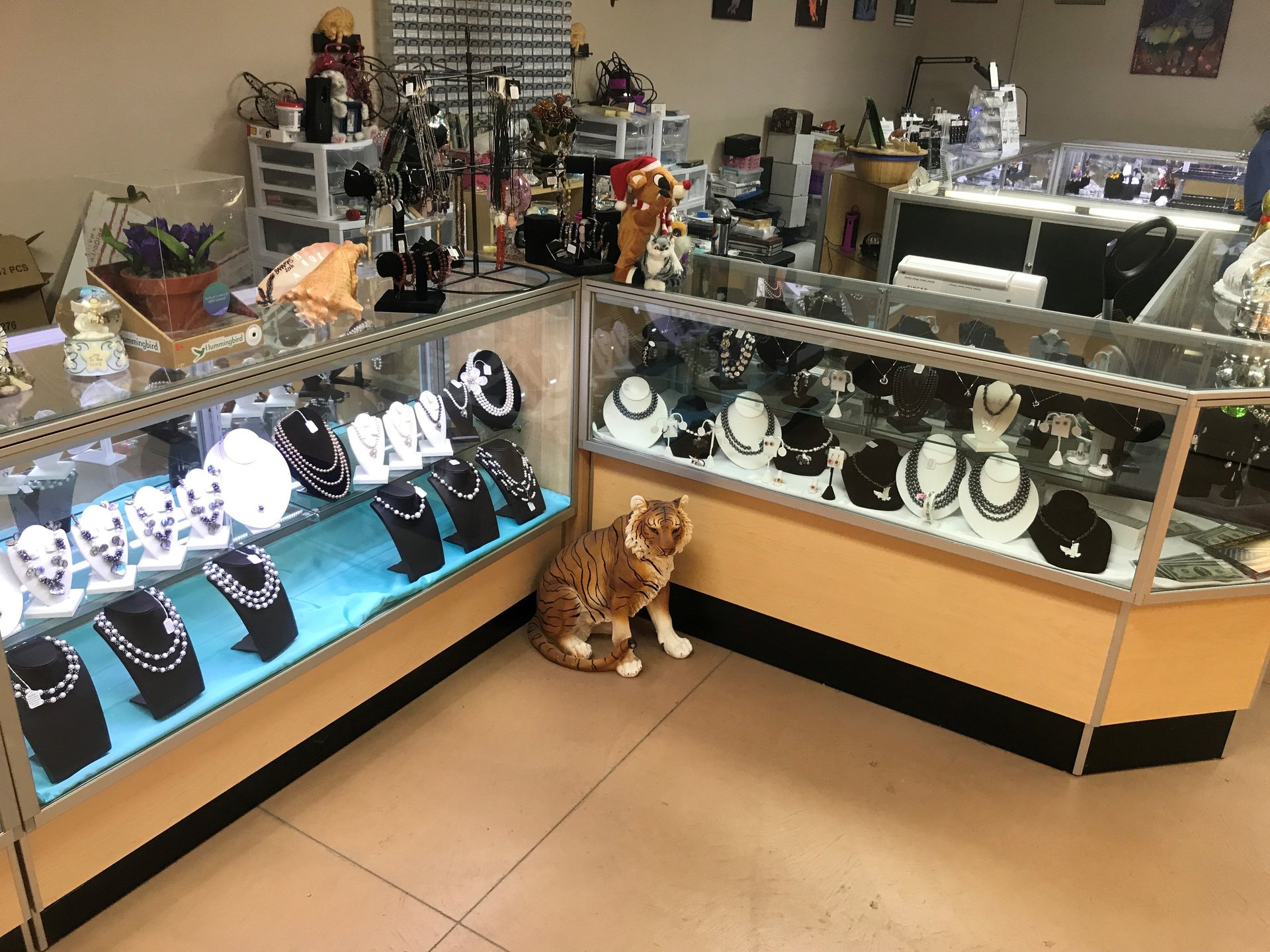 No Blanket Smoke Shop Sanborn, NY Gallery