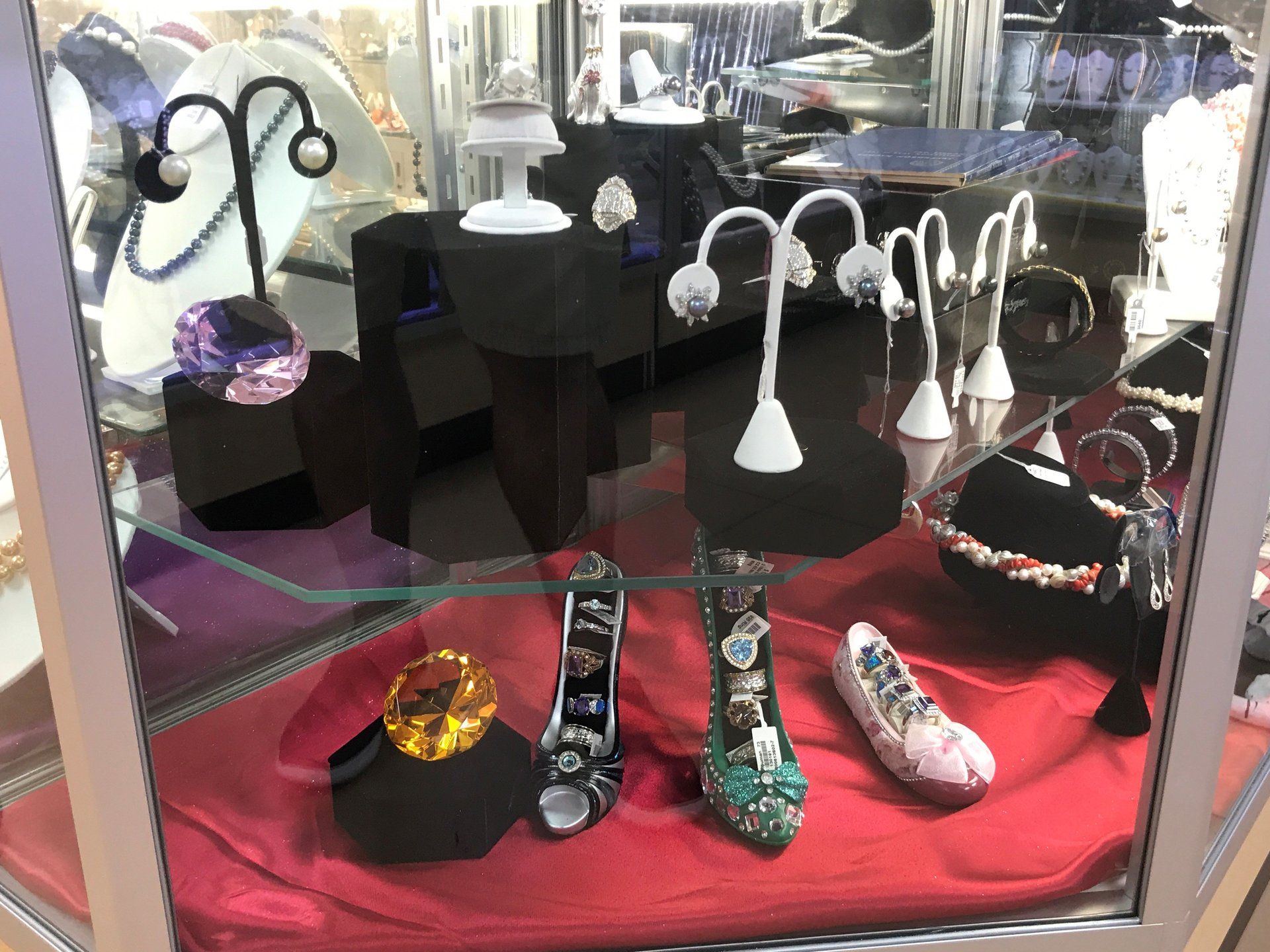 No Blanket Smoke Shop Sanborn, NY Gallery