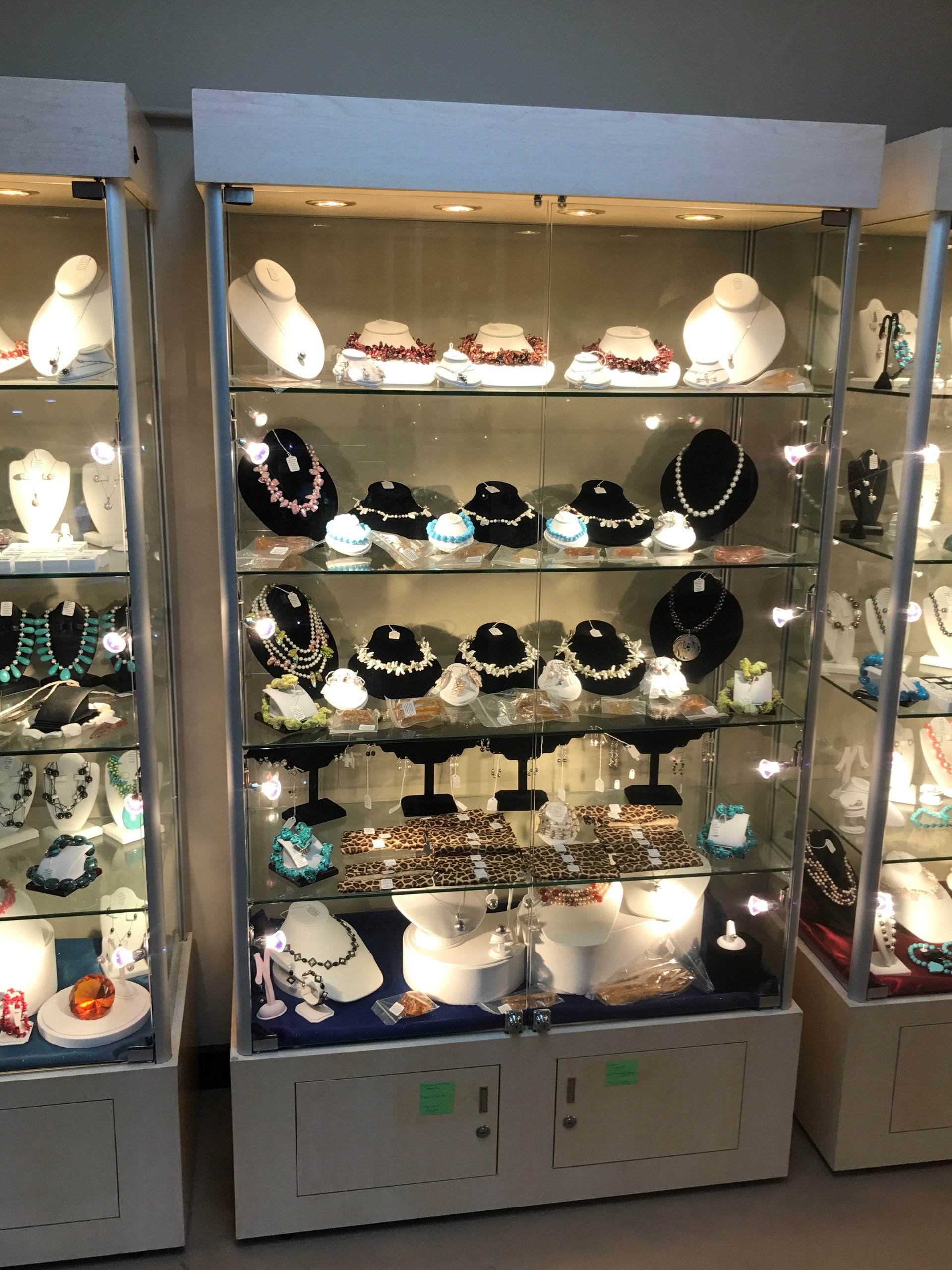 No Blanket Smoke Shop Sanborn, NY Gallery