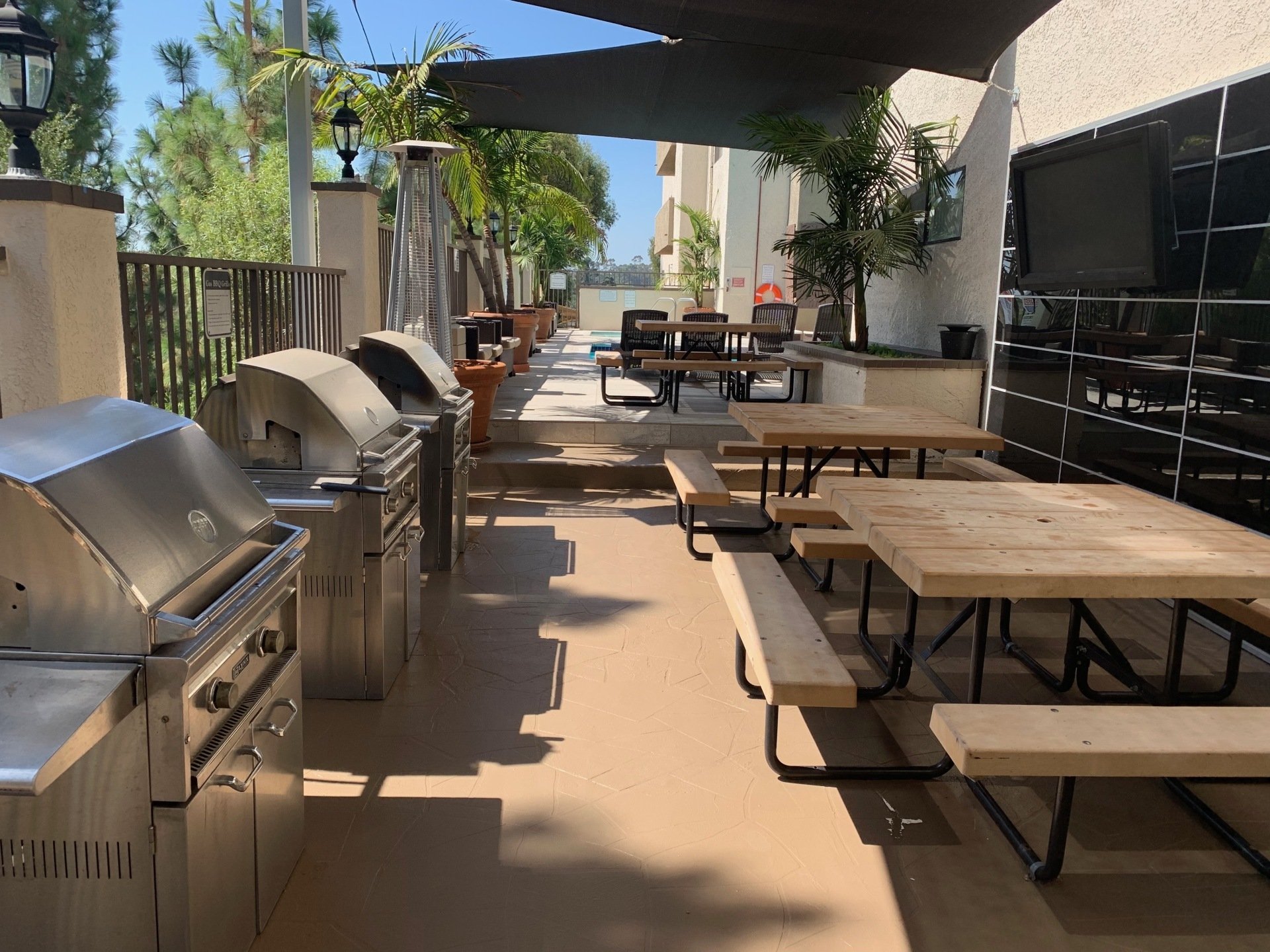 Strathmore Regency Gallery