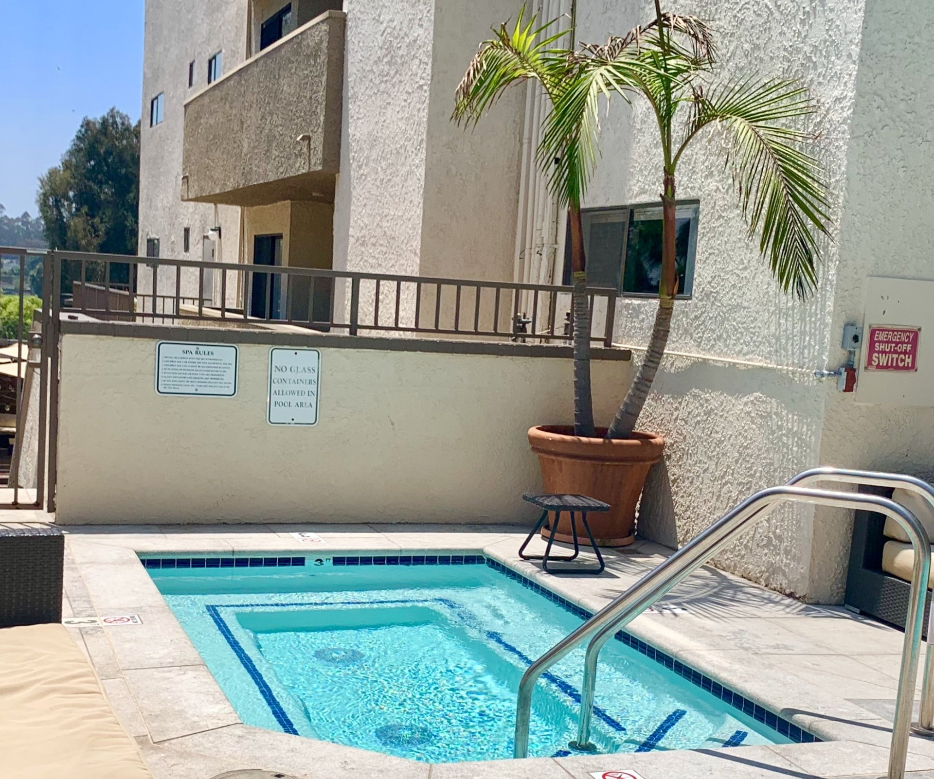 Strathmore Regency Gallery