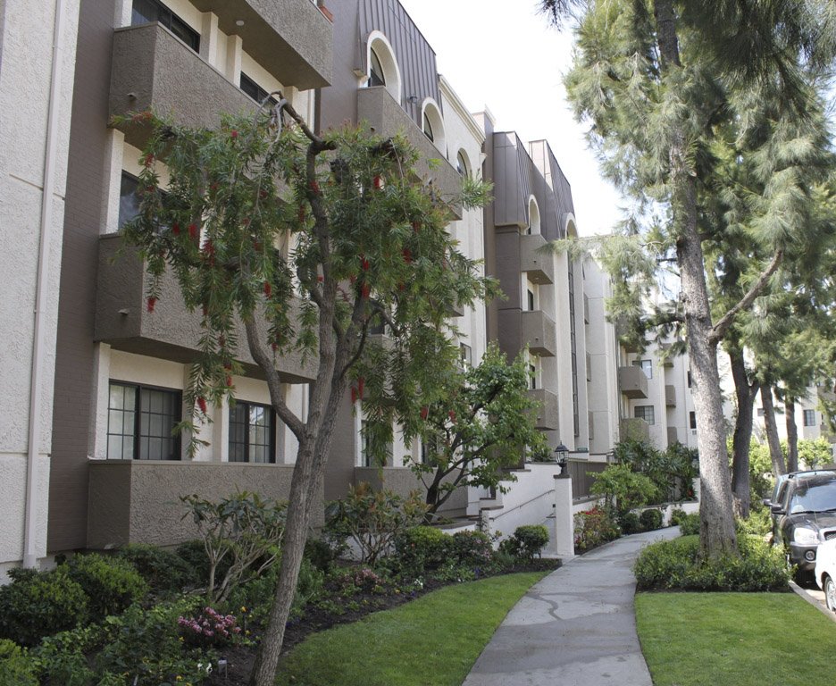 Strathmore Regency Gallery