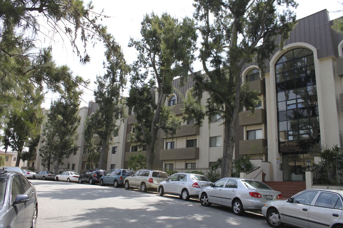 Strathmore Regency Gallery