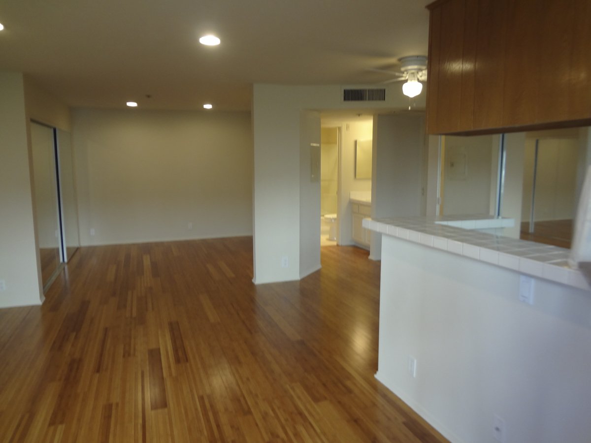 Strathmore Regency Gallery