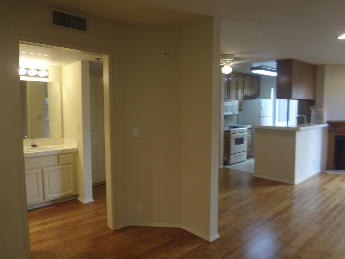 Strathmore Regency Gallery