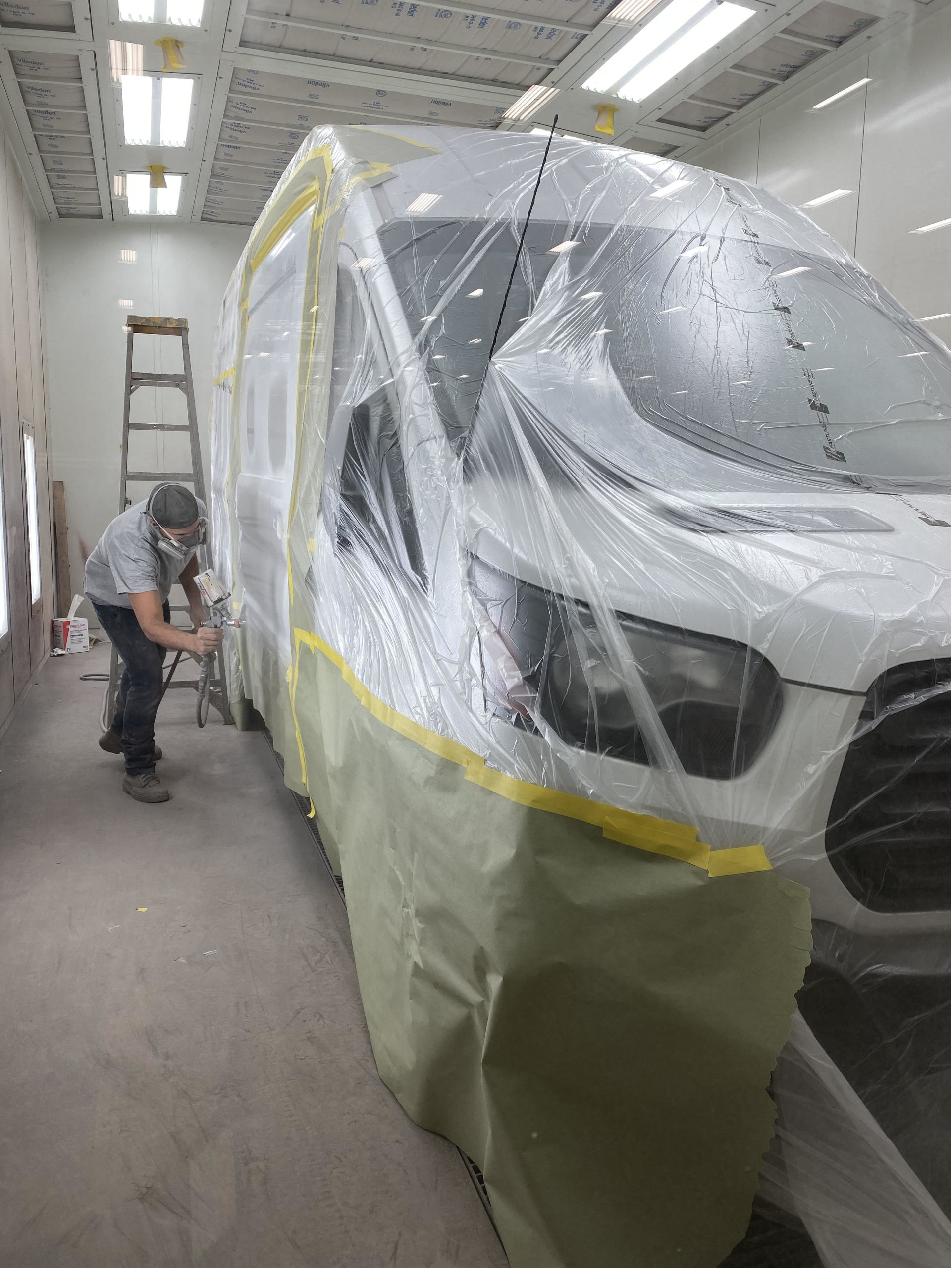 Body & Paint Monroe, OH Frank’s Heavy Truck Collision Repair