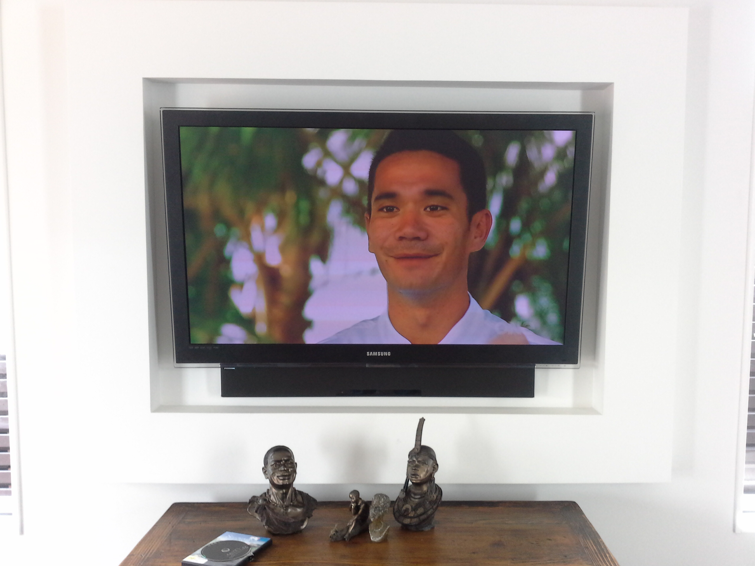 recessed tv with soundbar