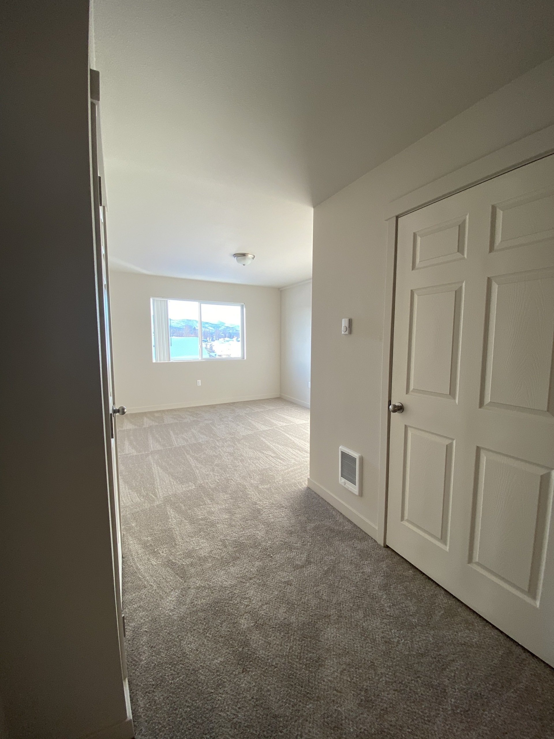 Crown Pointe Apartments Post Falls, ID Gallery