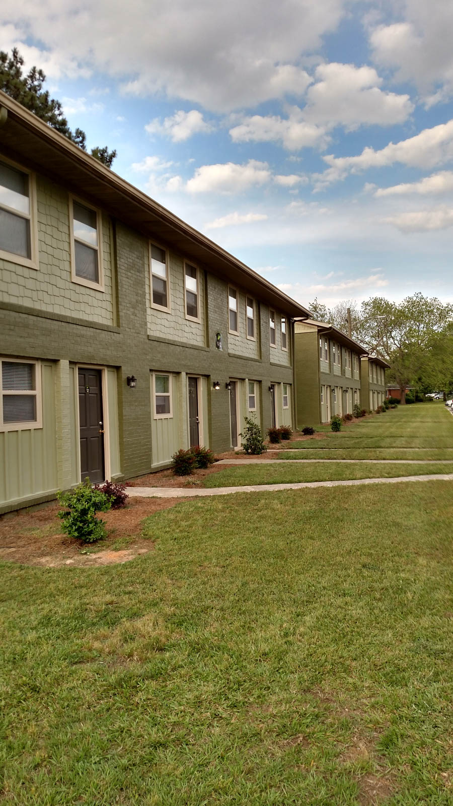 Apartment and Community Amenities The Meadows of Centerville