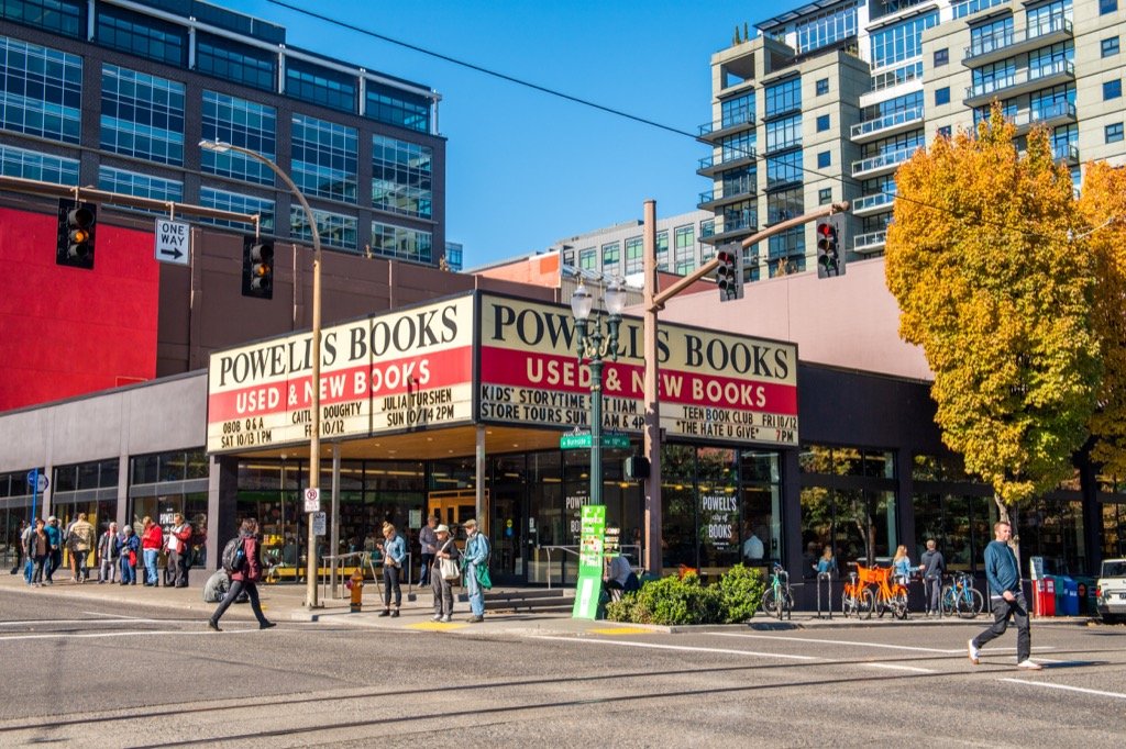 Washington Plaza Apartments Courtyard Properties