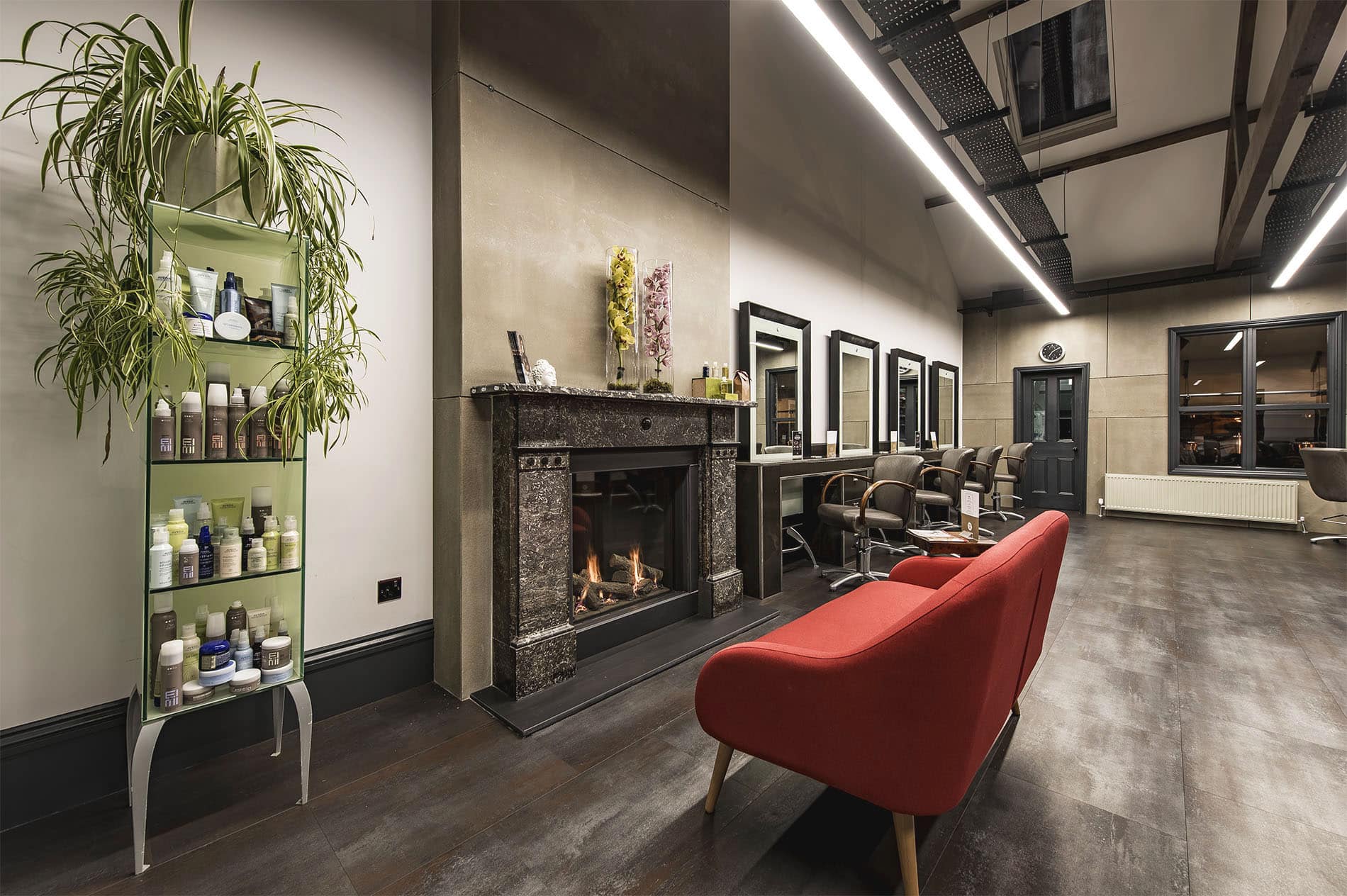 Hairdressers, Beauty Salon & Nail Salon Leeds RMUK