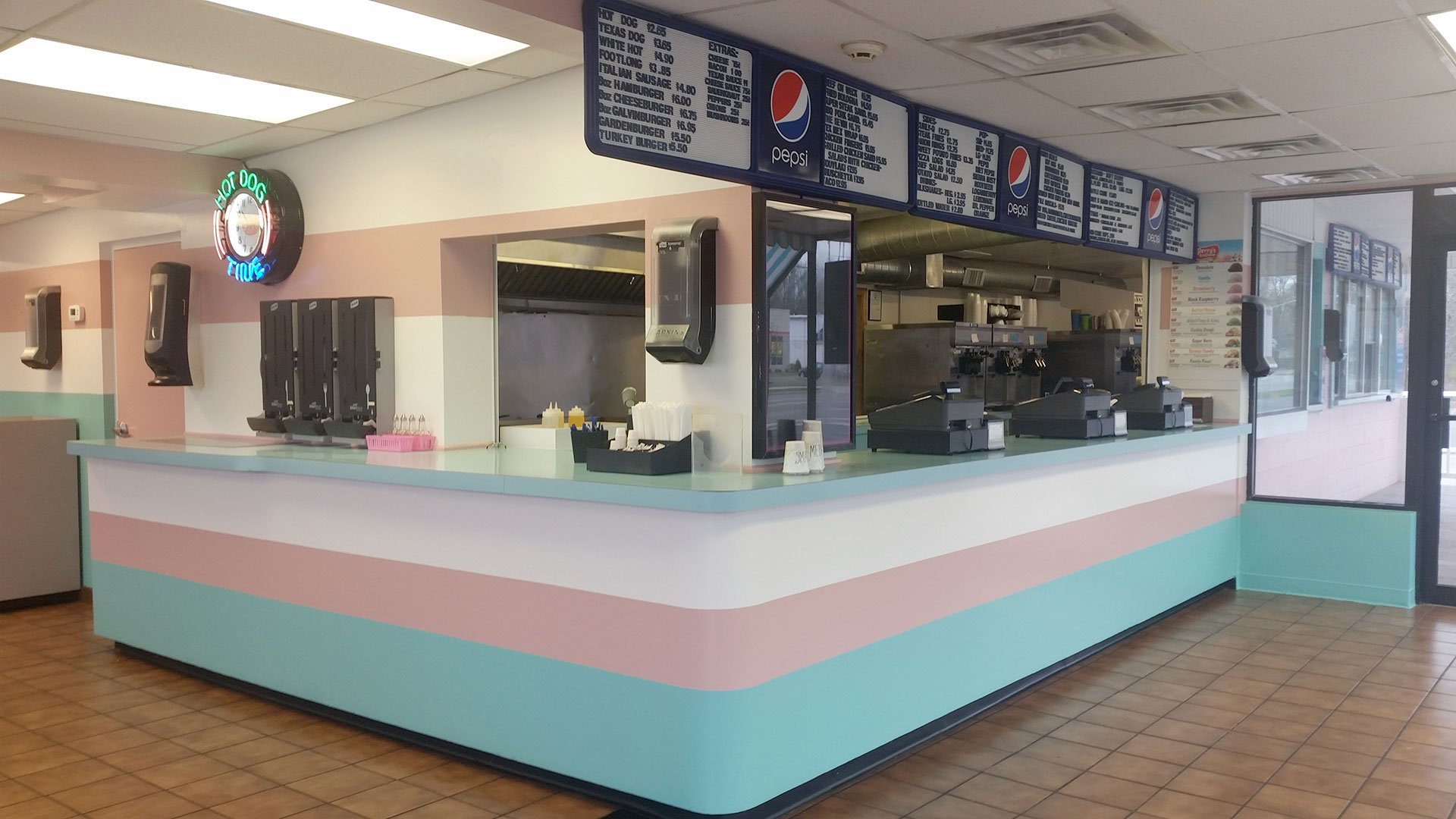 Pautler's DriveIn of Clarence DineIn Restaurant Williamsville, NY Clarence, NY