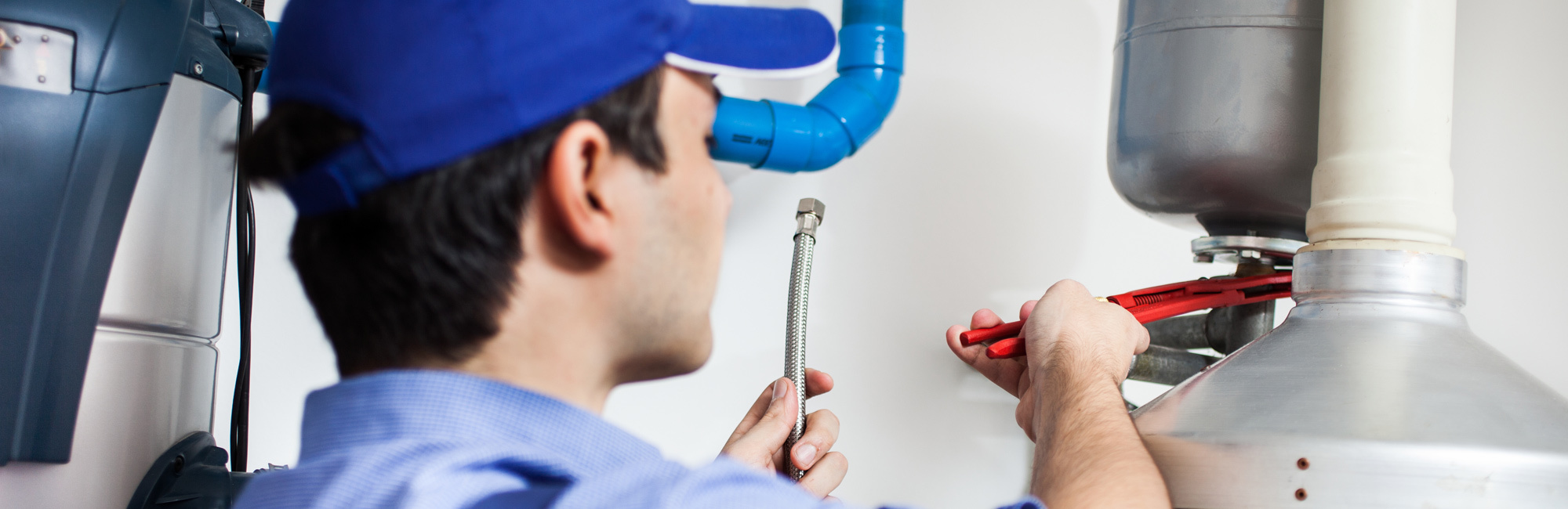 Plumbing specialist doing the maintenance work