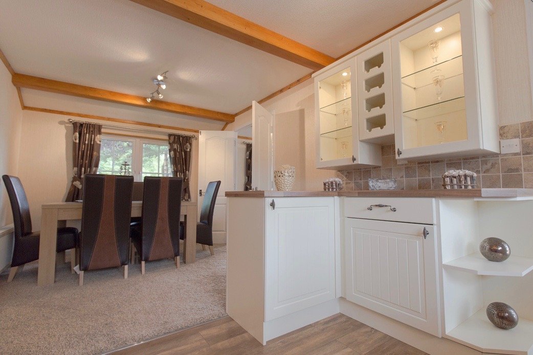 Rob Roy Park Homes Ltd Examples of Stately Albion Homes