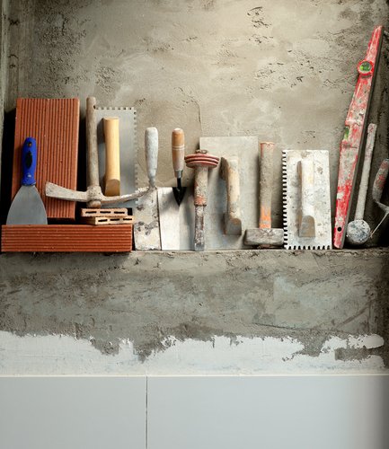 various plastering tools