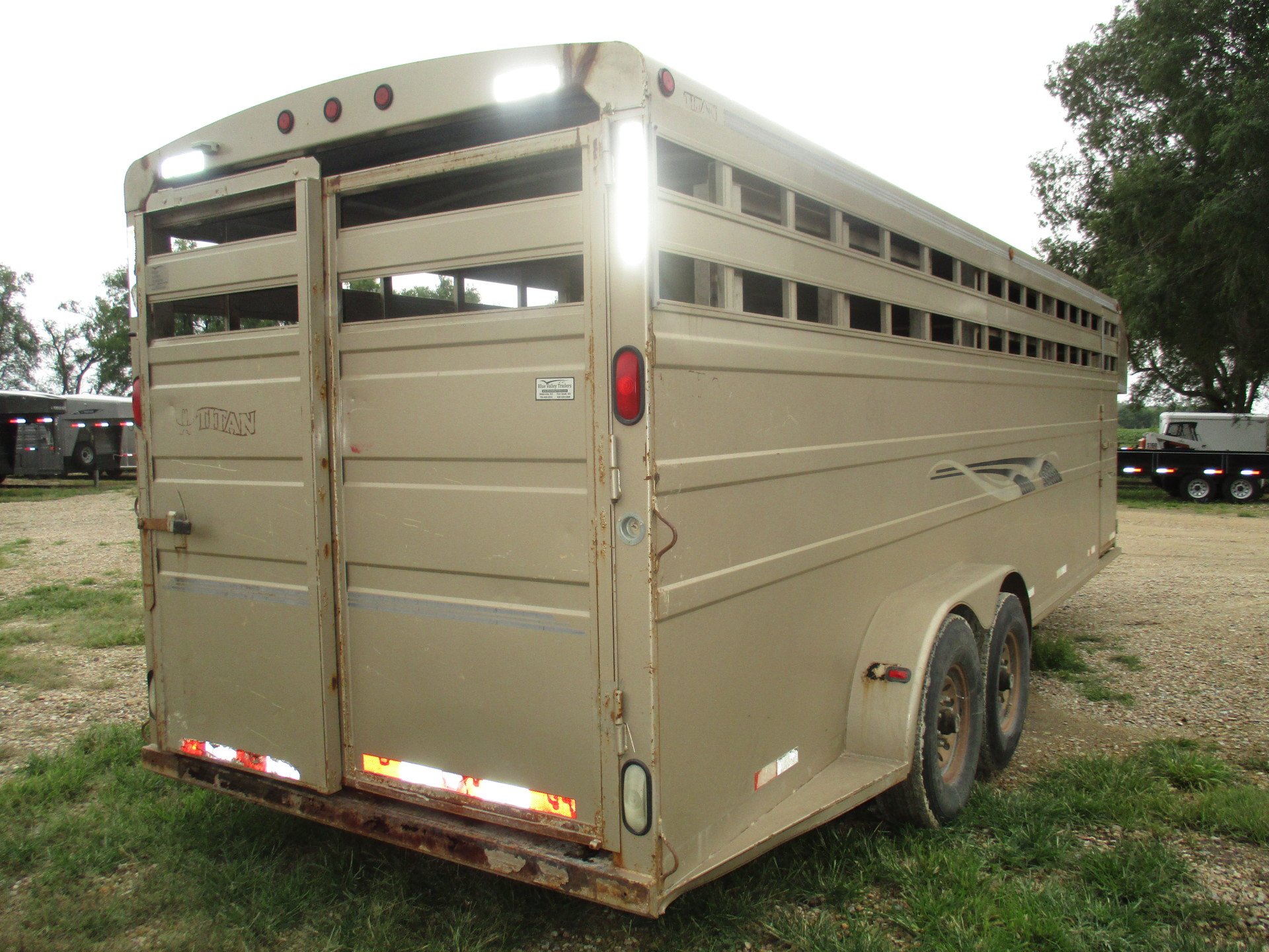 Used Trailers Kansas Livestock, Flatbed, Horse, Enclosed, Utility
