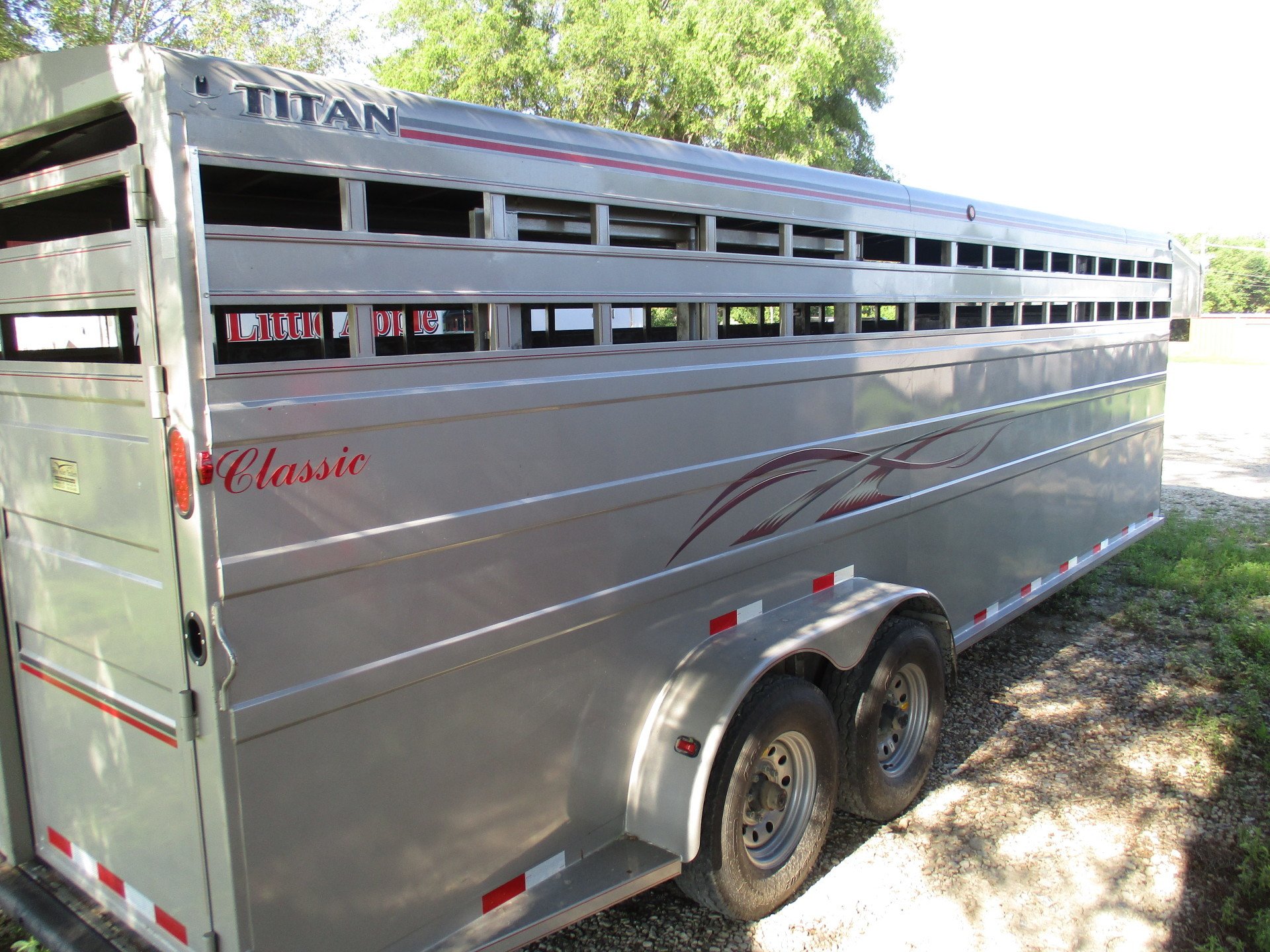 Used Trailers Kansas Livestock, Flatbed, Horse, Enclosed, Utility