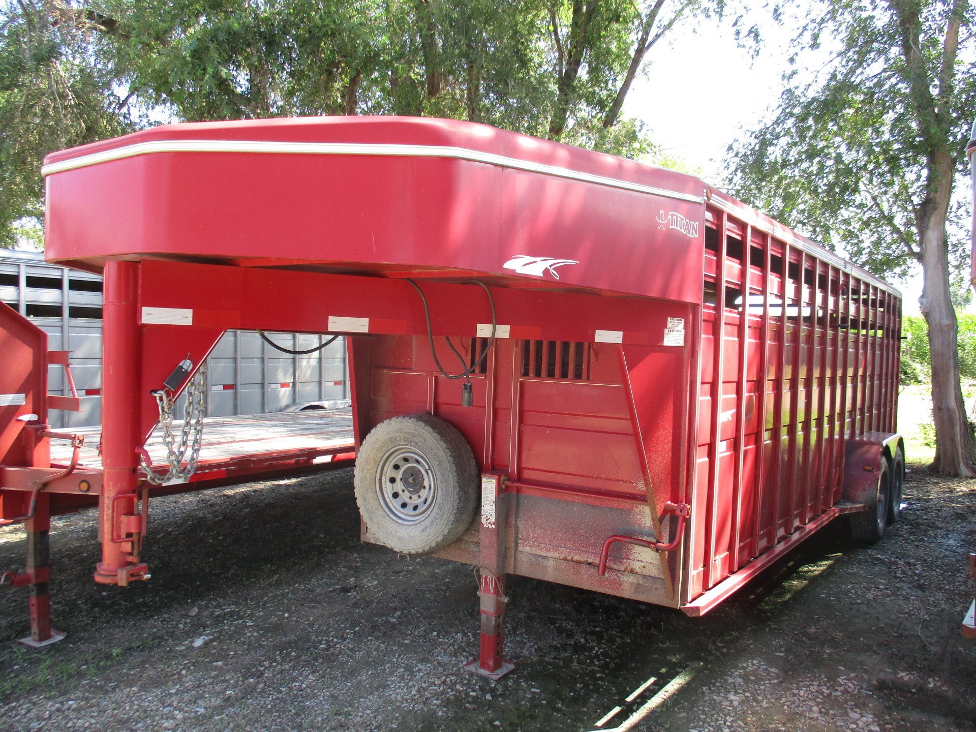 Used Trailers Kansas Livestock, Flatbed, Horse, Enclosed, Utility