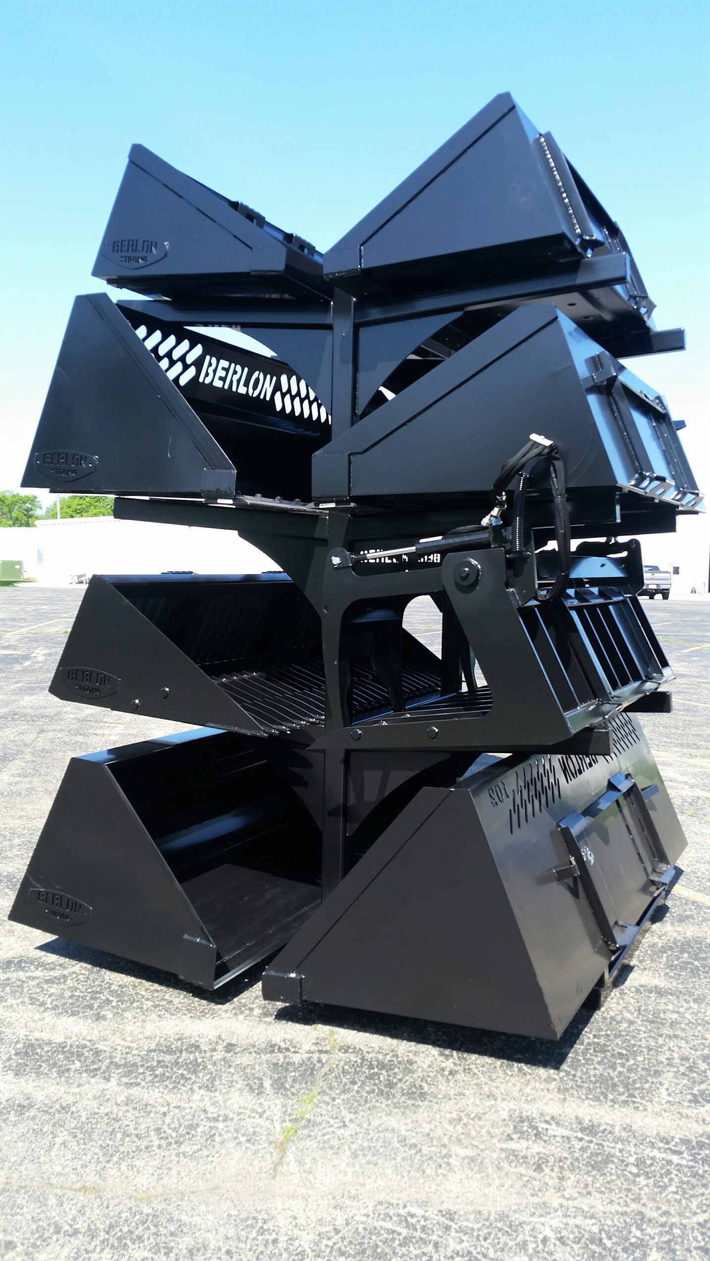 Skid Steer Bucket Rack Berlon Industries