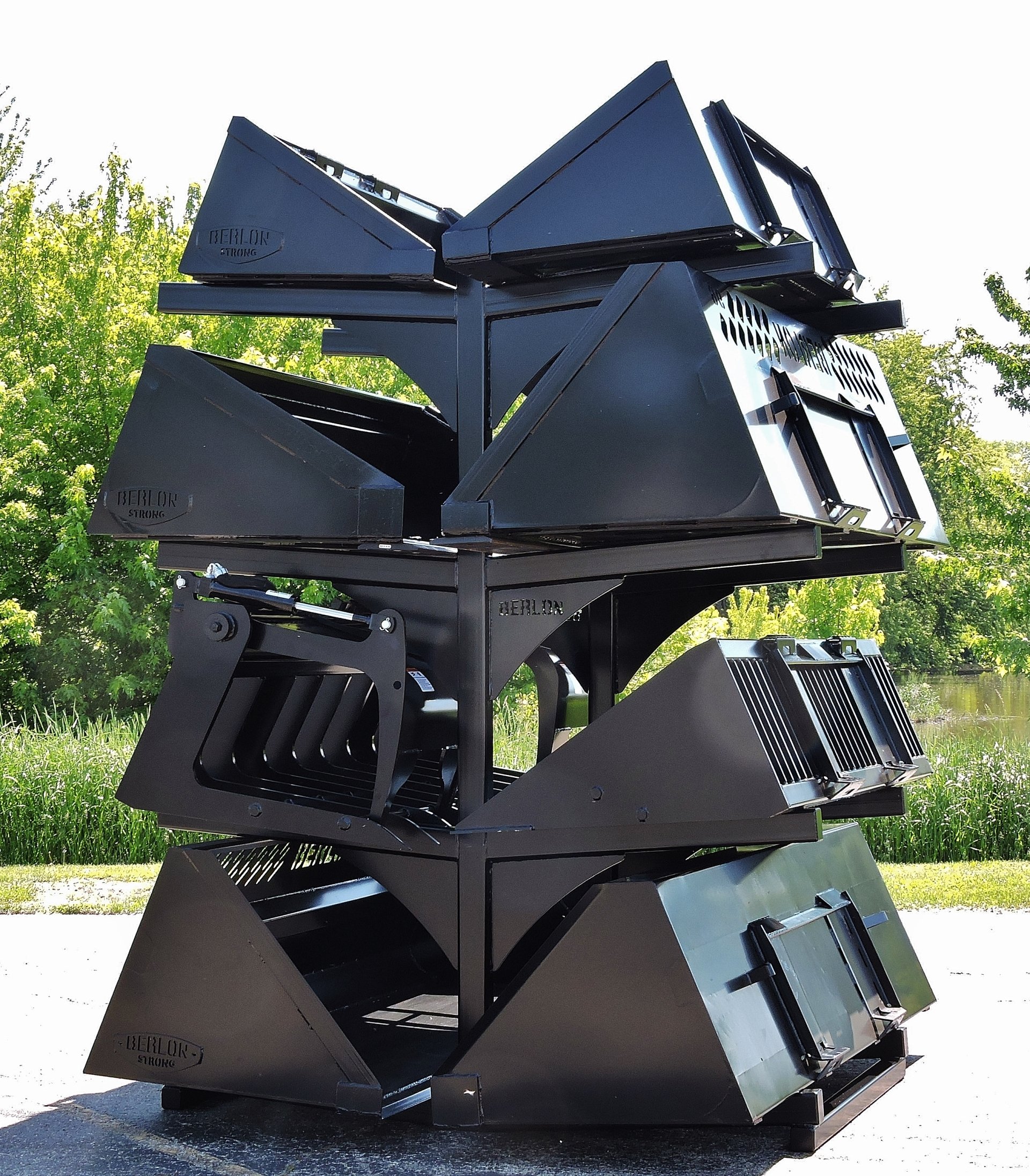 Skid Steer Bucket Rack Berlon Industries