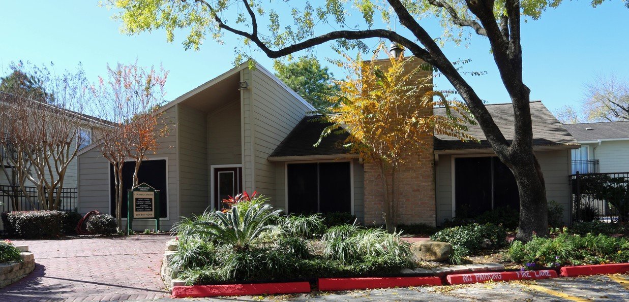 Rockridge Springs Affordable 1, 2 & 3 Bedroom Apartments in Houston