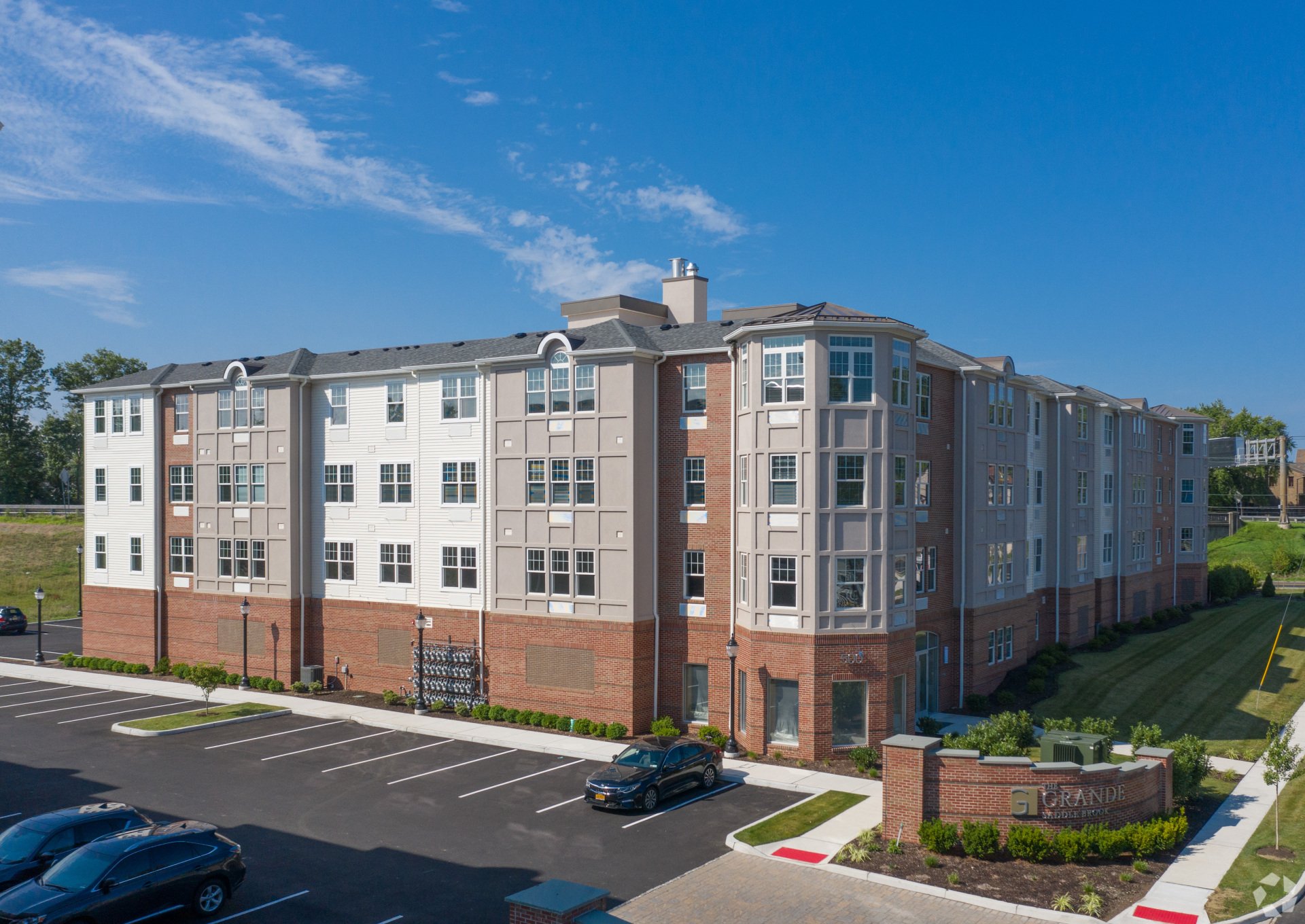 The Grande Saddle Brook Luxury Apartments in New Jersey