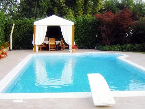 Vendita piscine interrate alessandria pool garden Immagini piscine interrate