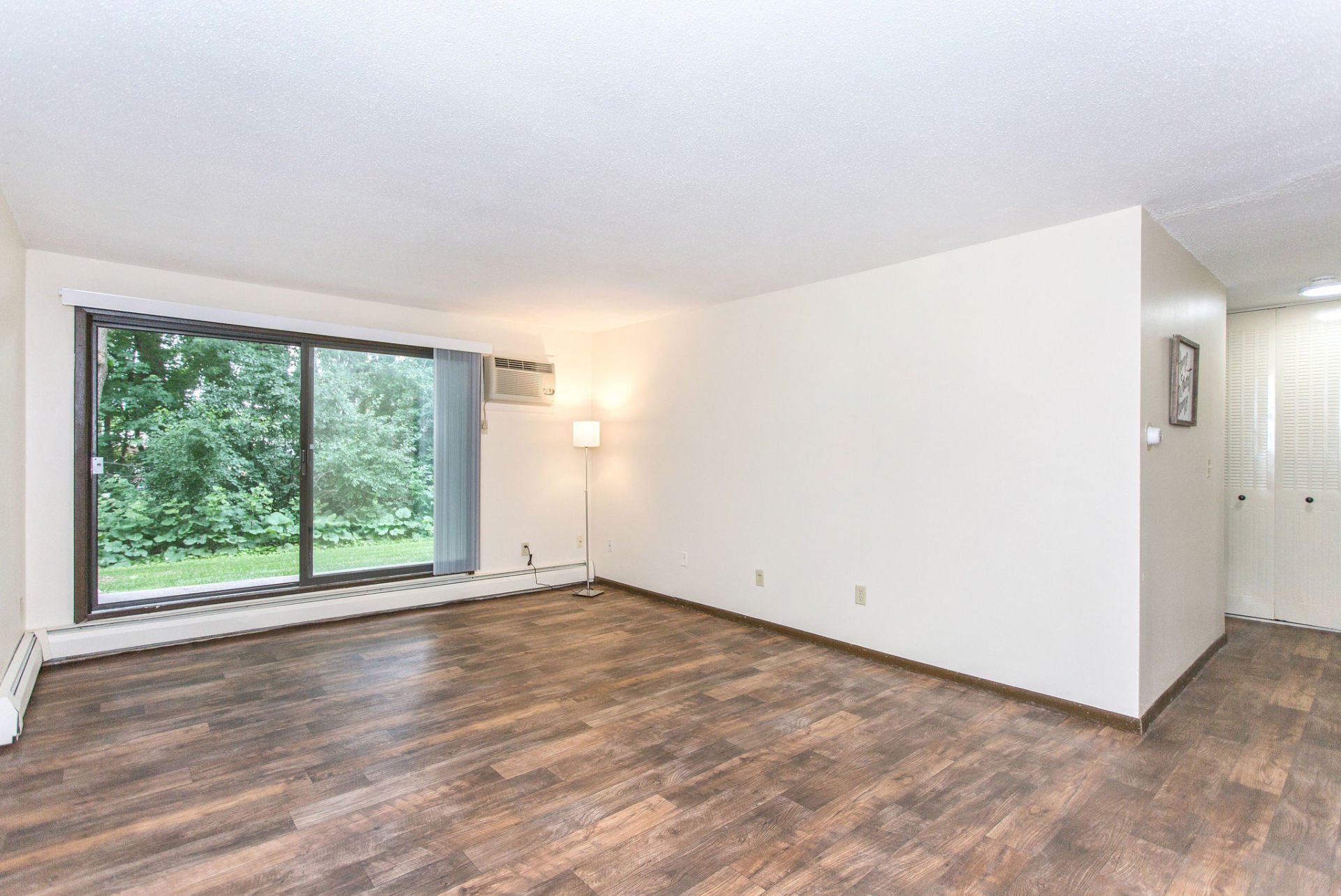 Photos Eastgate Apartments