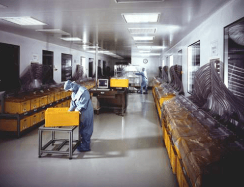 Packaging in the Cleanroom