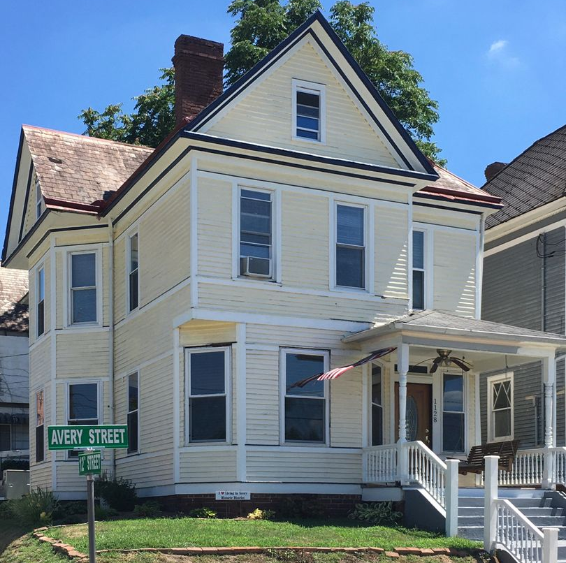 1701 25th St Silverheels Property Management, LLC