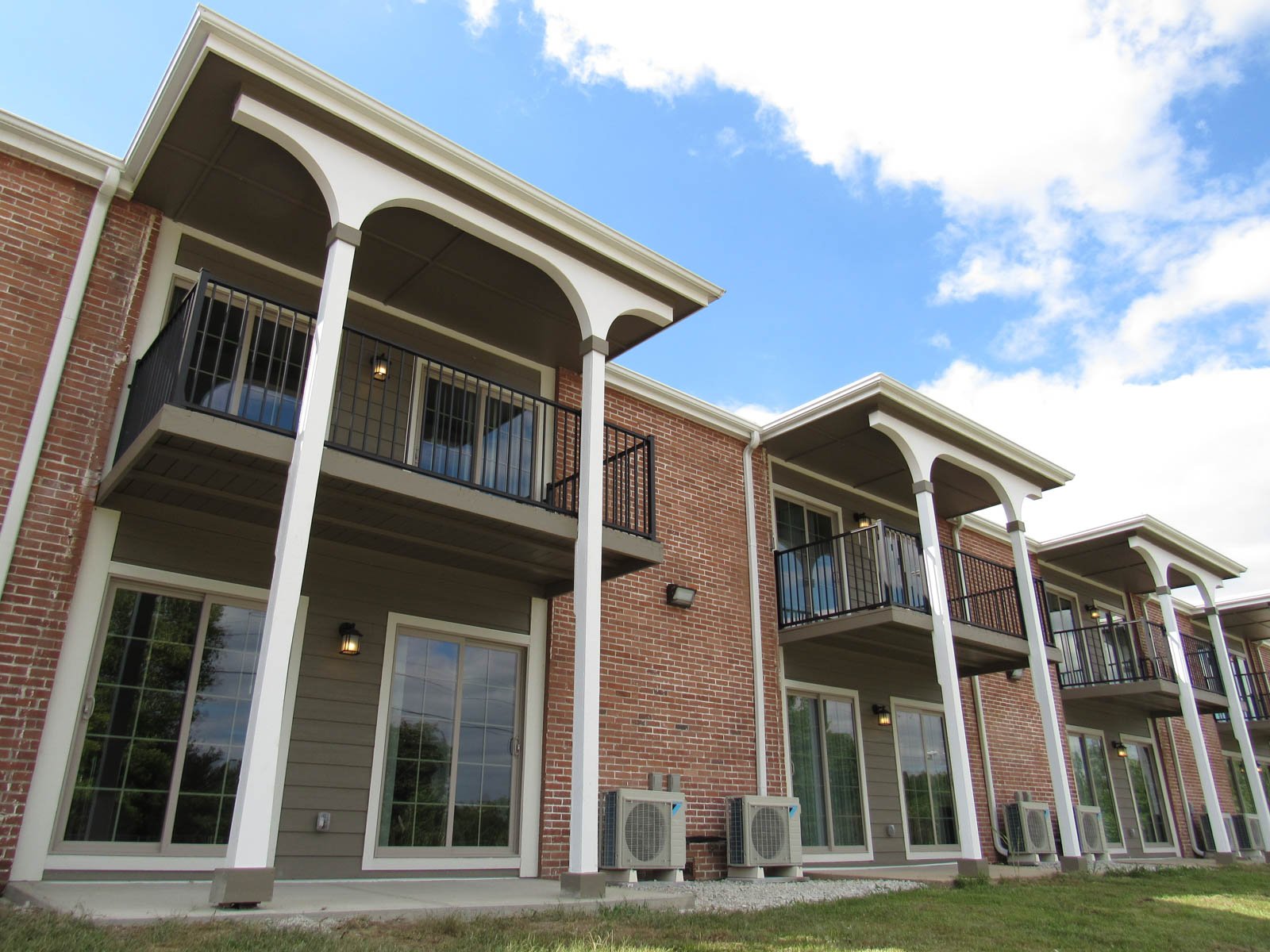 Property Details Park Place Apartments in Kokomo, Indiana