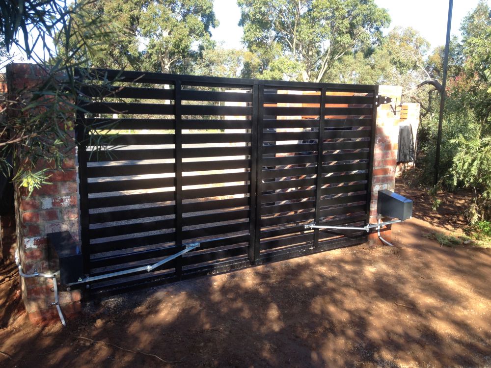 Swing Gates Geelong, Surfcoast, Bellarine VIC Door & Gate Automations