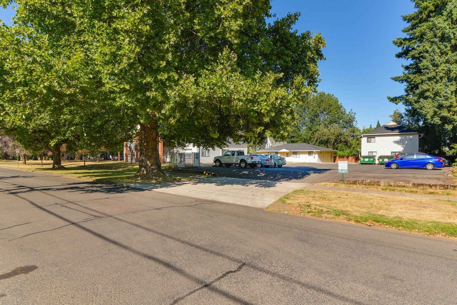 Parkview Grove Apartments Regency Management Inc.