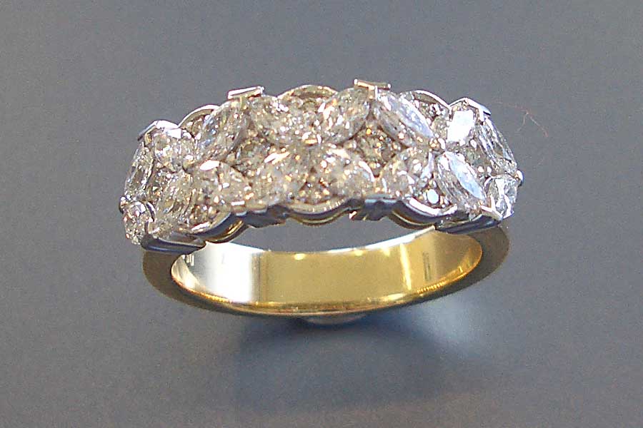floral theme diamond ring