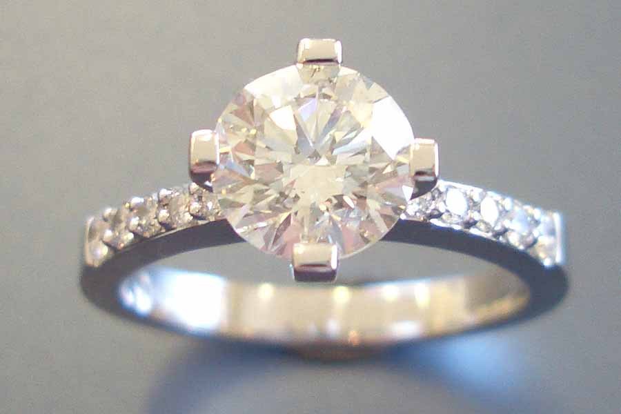 diamond solitaire with diamond band