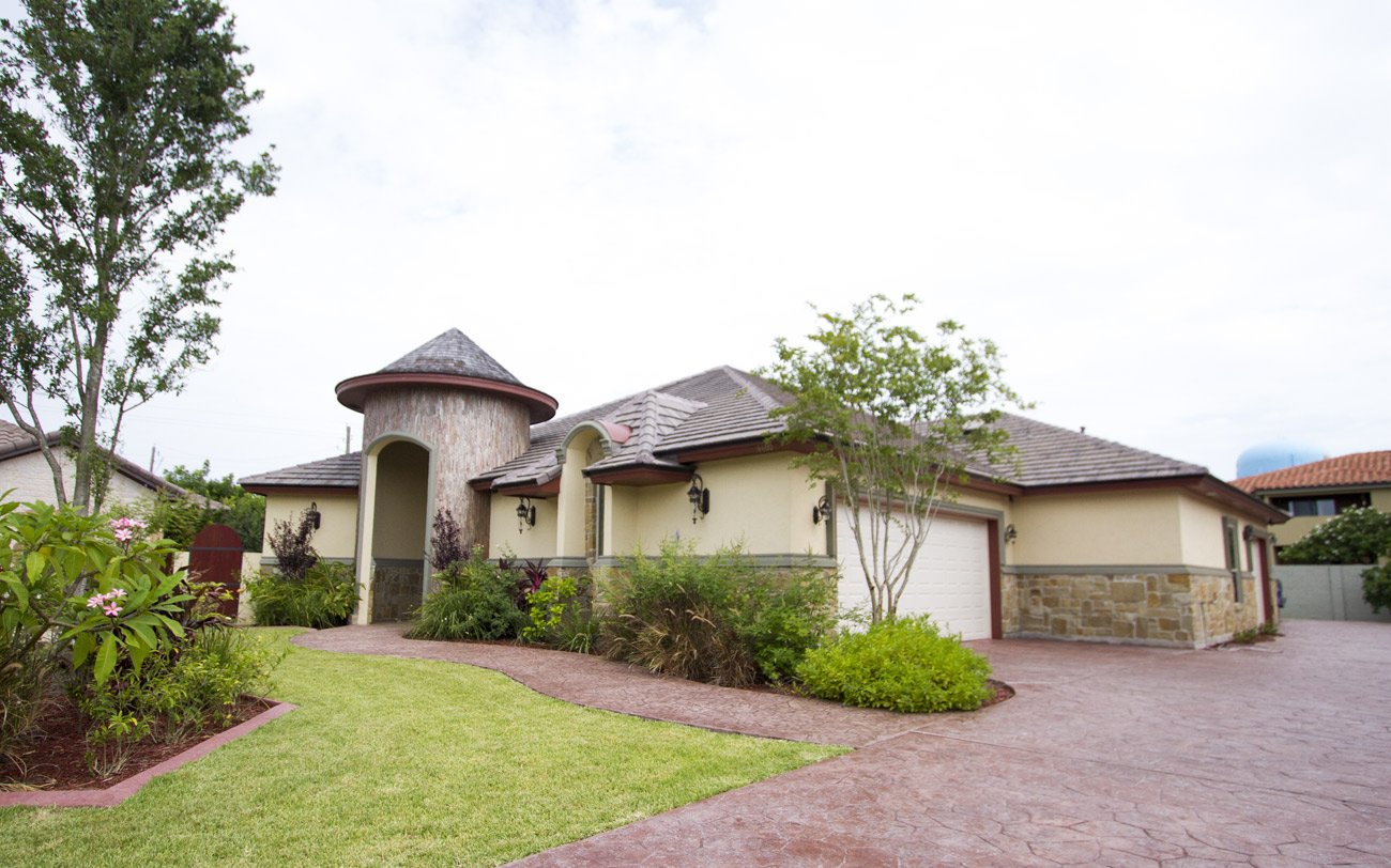 Courtesy Custom Homes Villas Del Prado