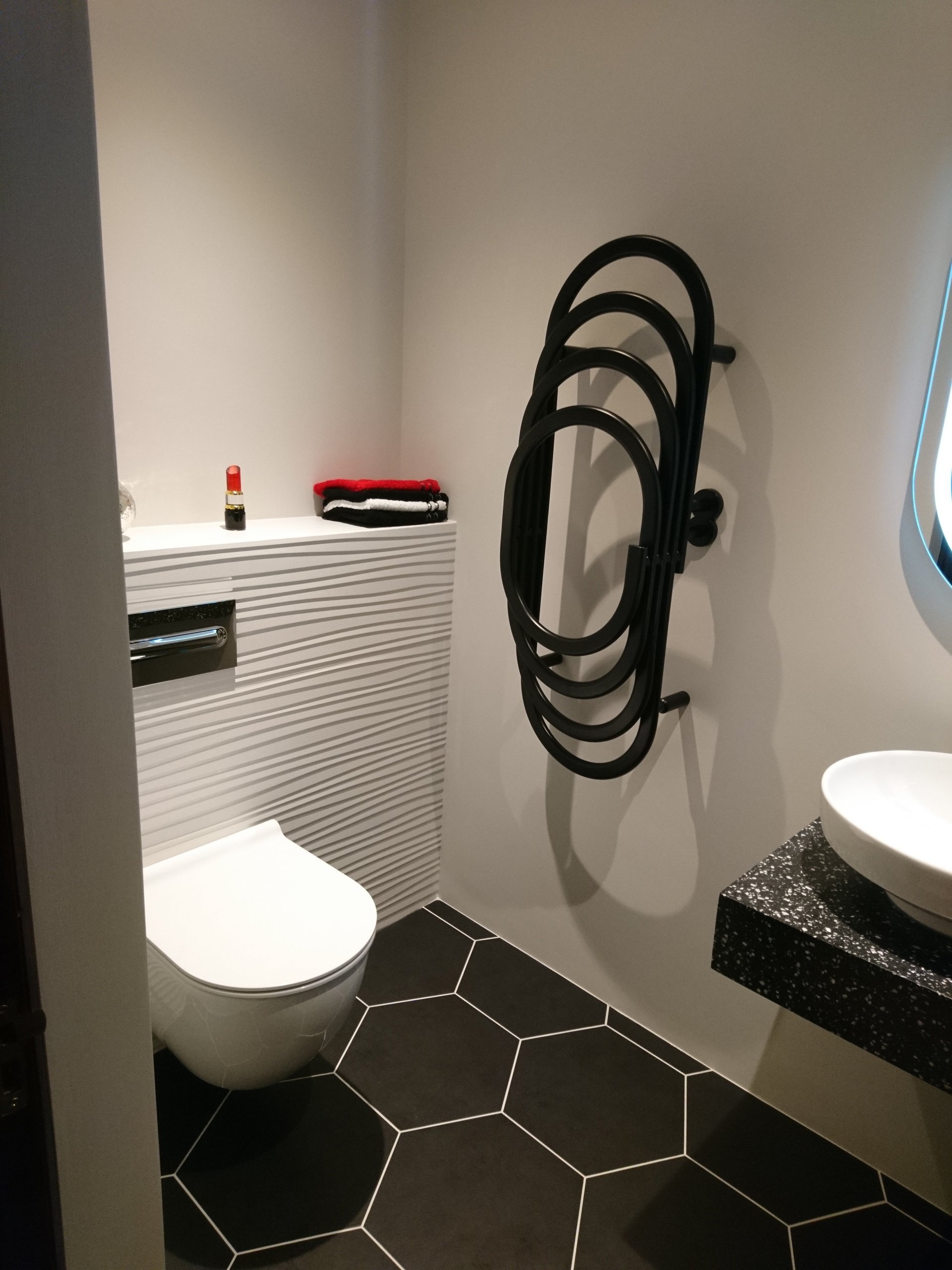 Cloakrooms Options Bath & Tile Showroom Ascot, Berkshire