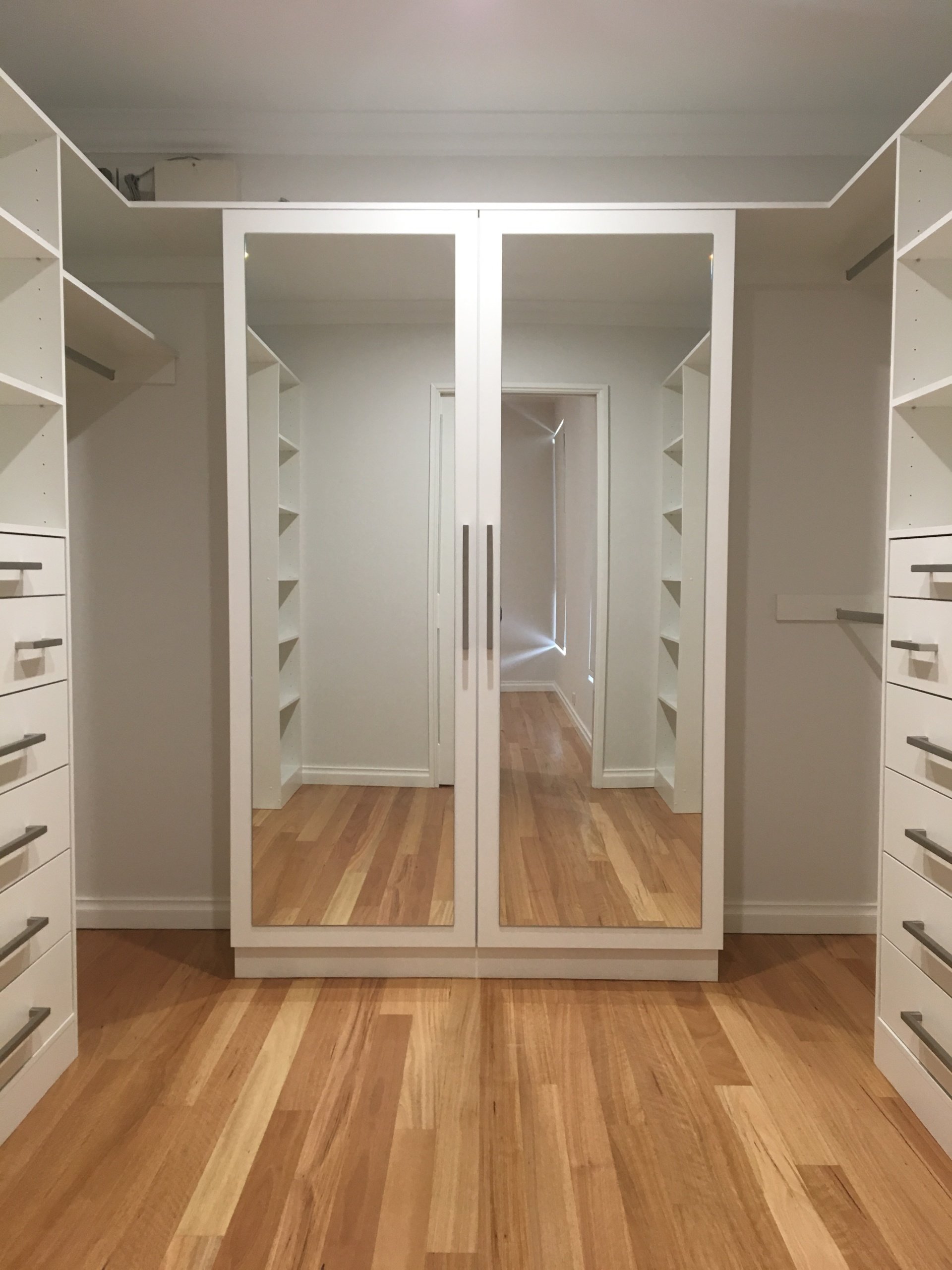 Wardrobes Wardrobe Internals Built In & WalkIn Robes Closet