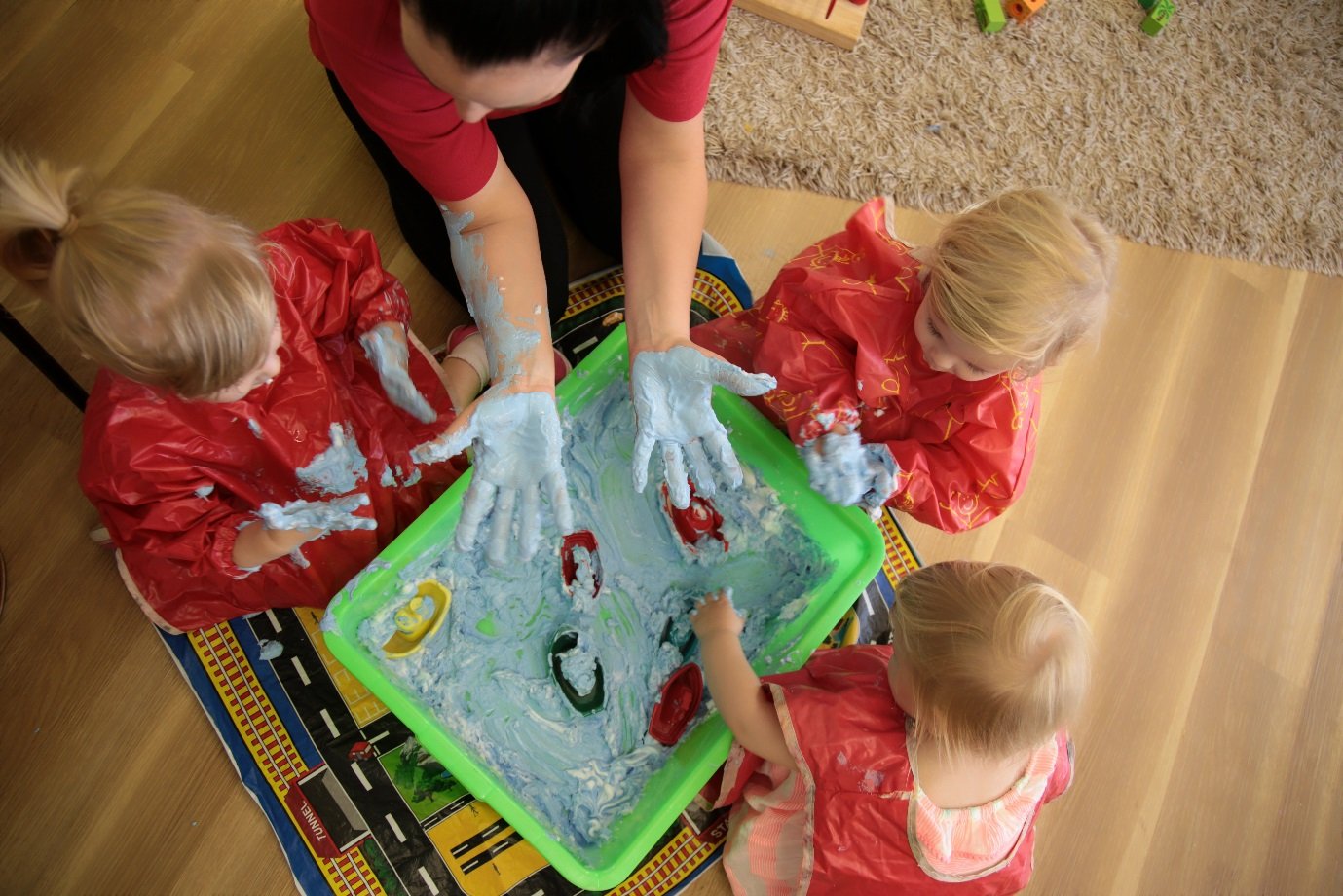 HOME | Clever Cloggs Day Nursery in Takeley